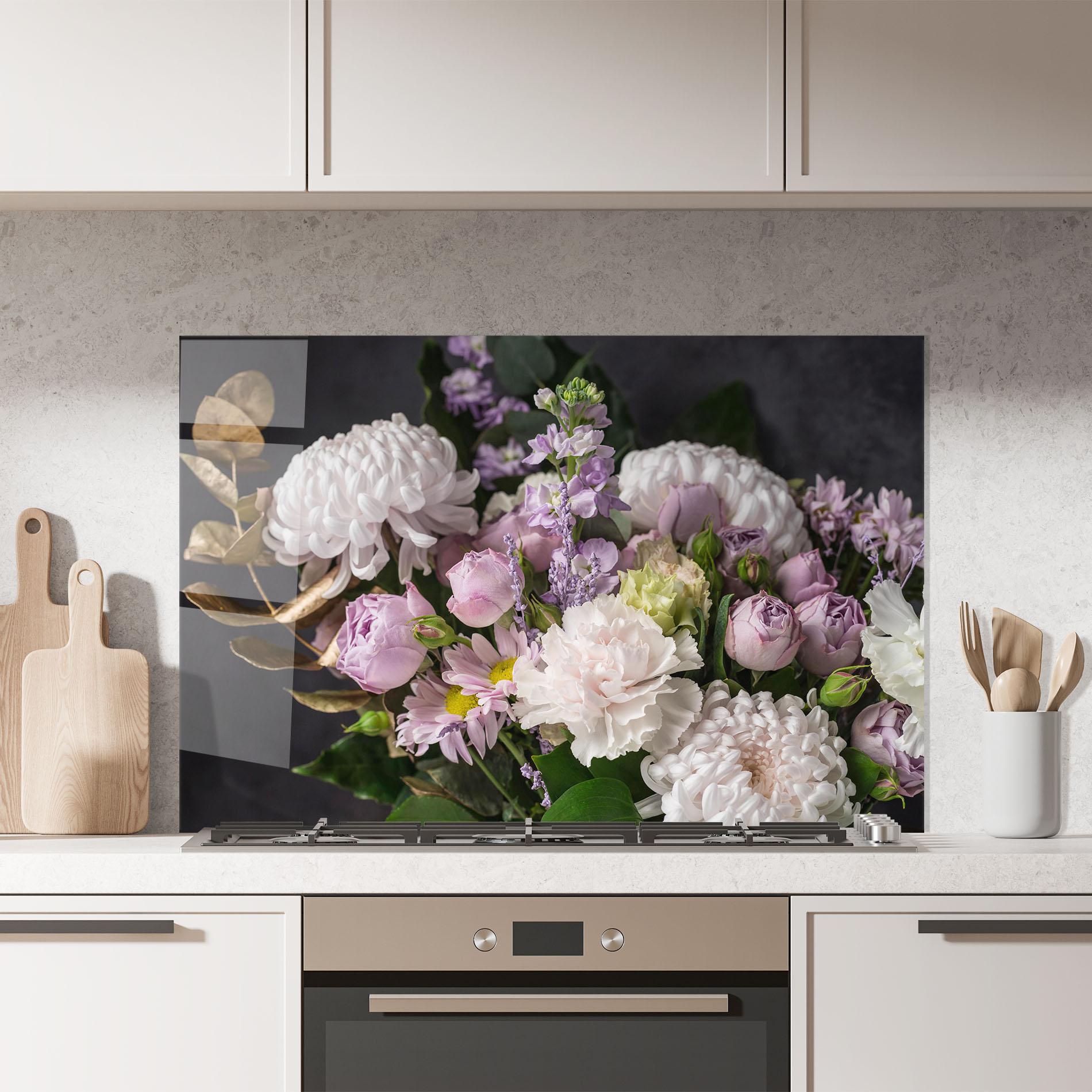 Küchenrückwand Glas Pastel Purple Bouquet mockup 7