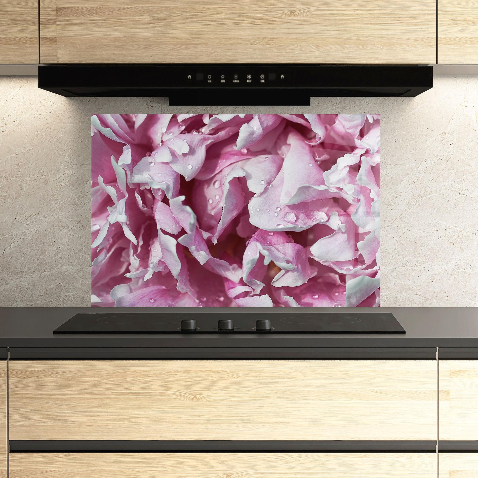 Küchenrückwand Glas Peony Petals mockup 3