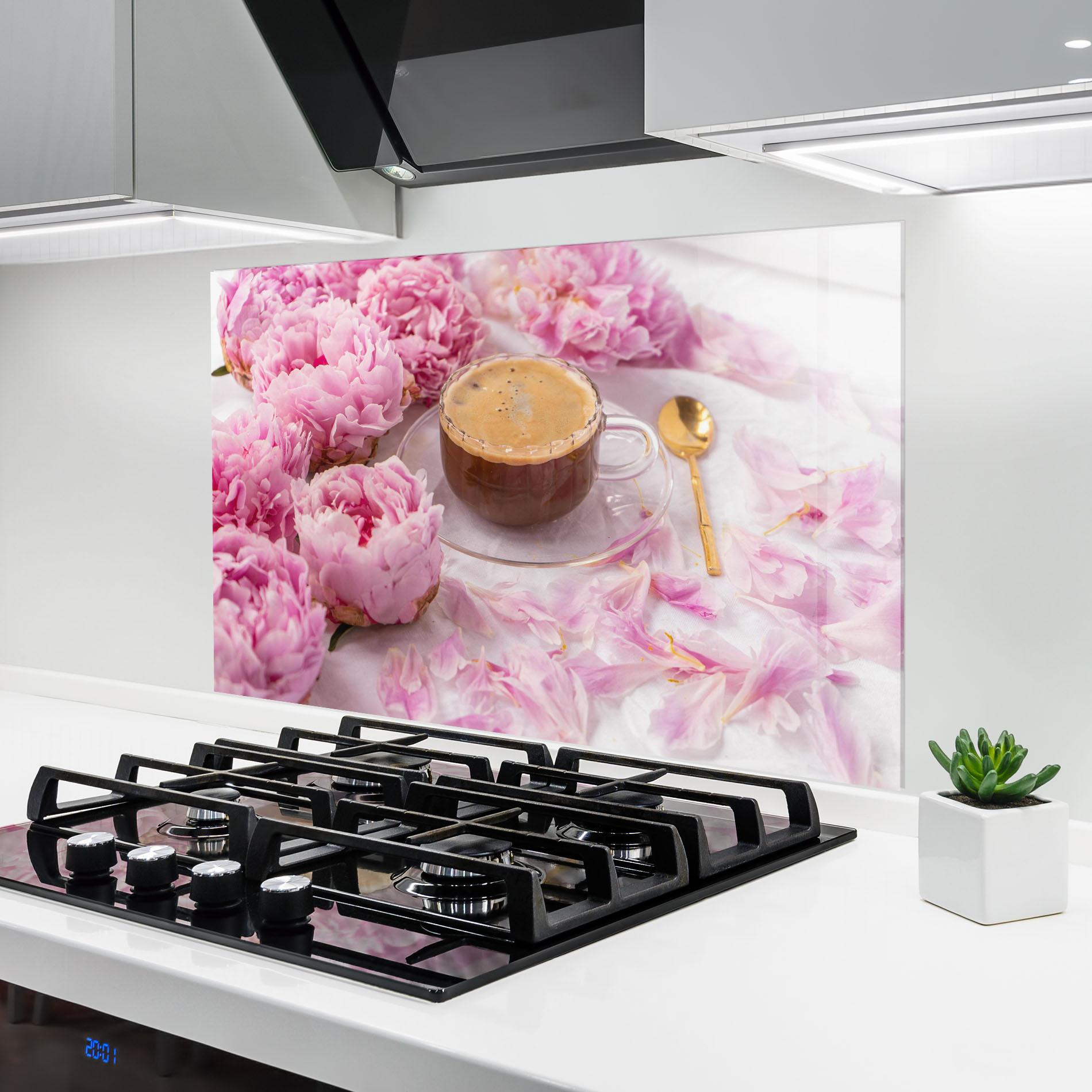 Küchenrückwand Glas Peony And Coffee mockup 6