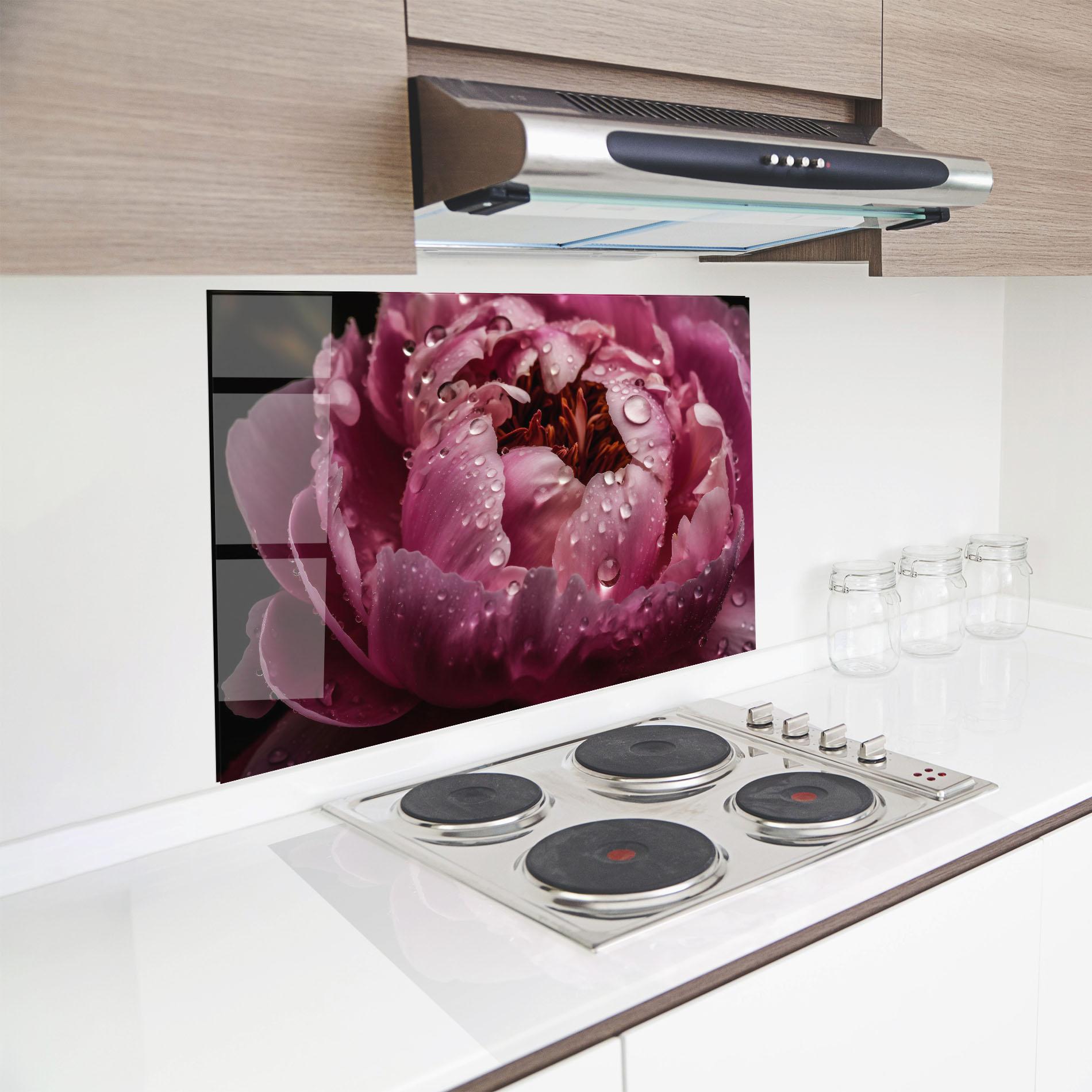 Küchenrückwand Glas Peony Close Up After Rain mockup 8
