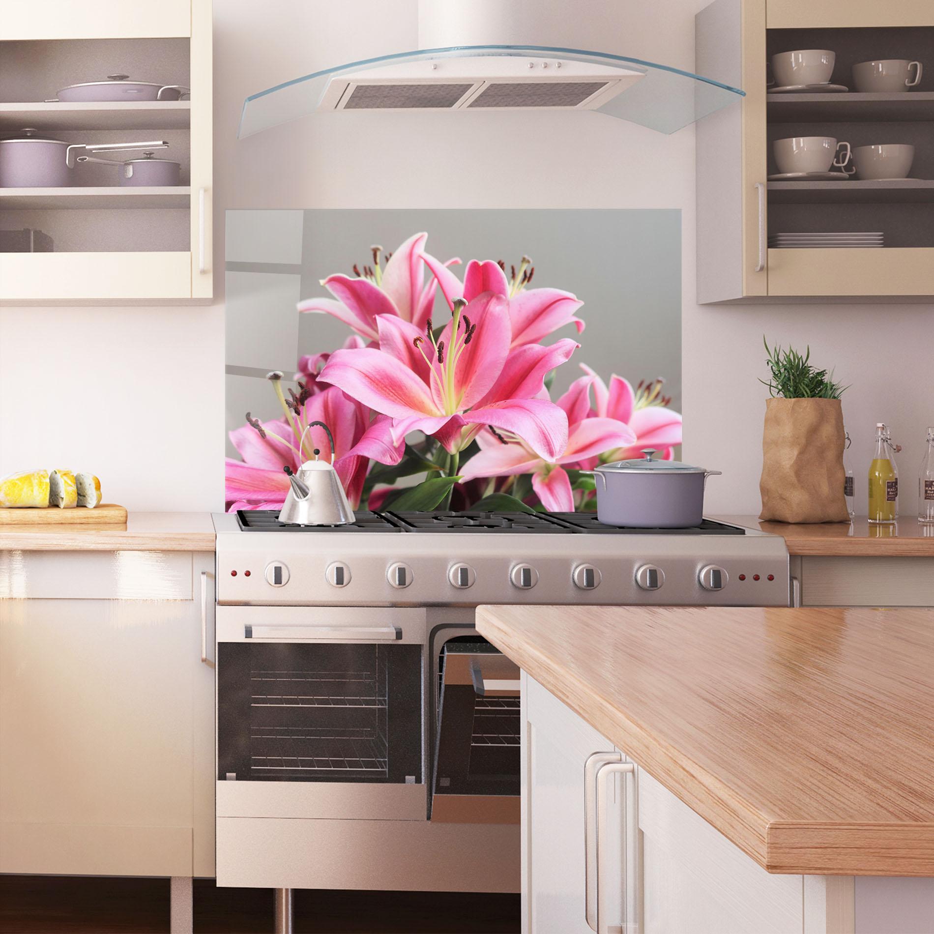 Küchenrückwand Glas Light Pink Lily View mockup 1