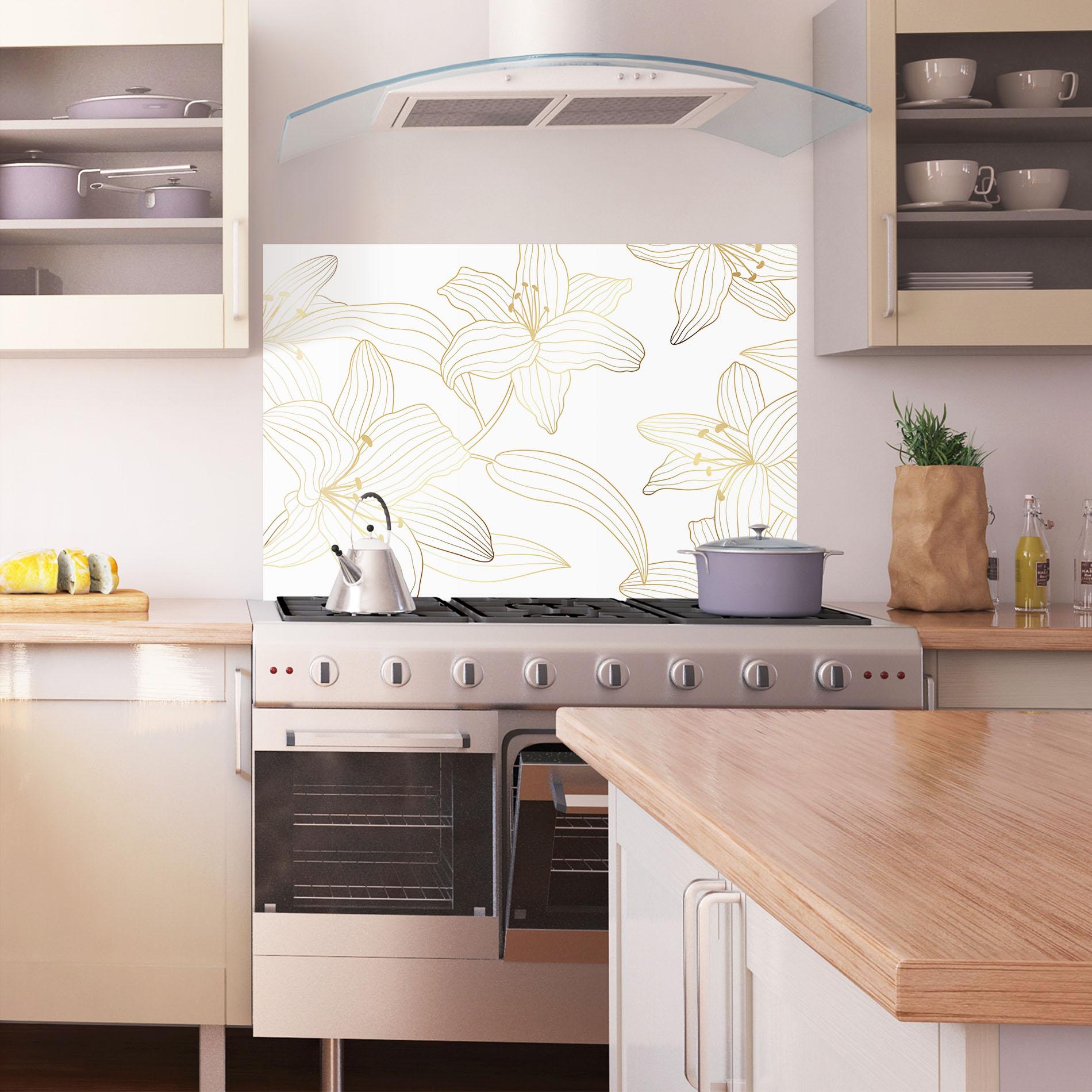 Küchenrückwand Glas Luxury Golden Lily mockup 1