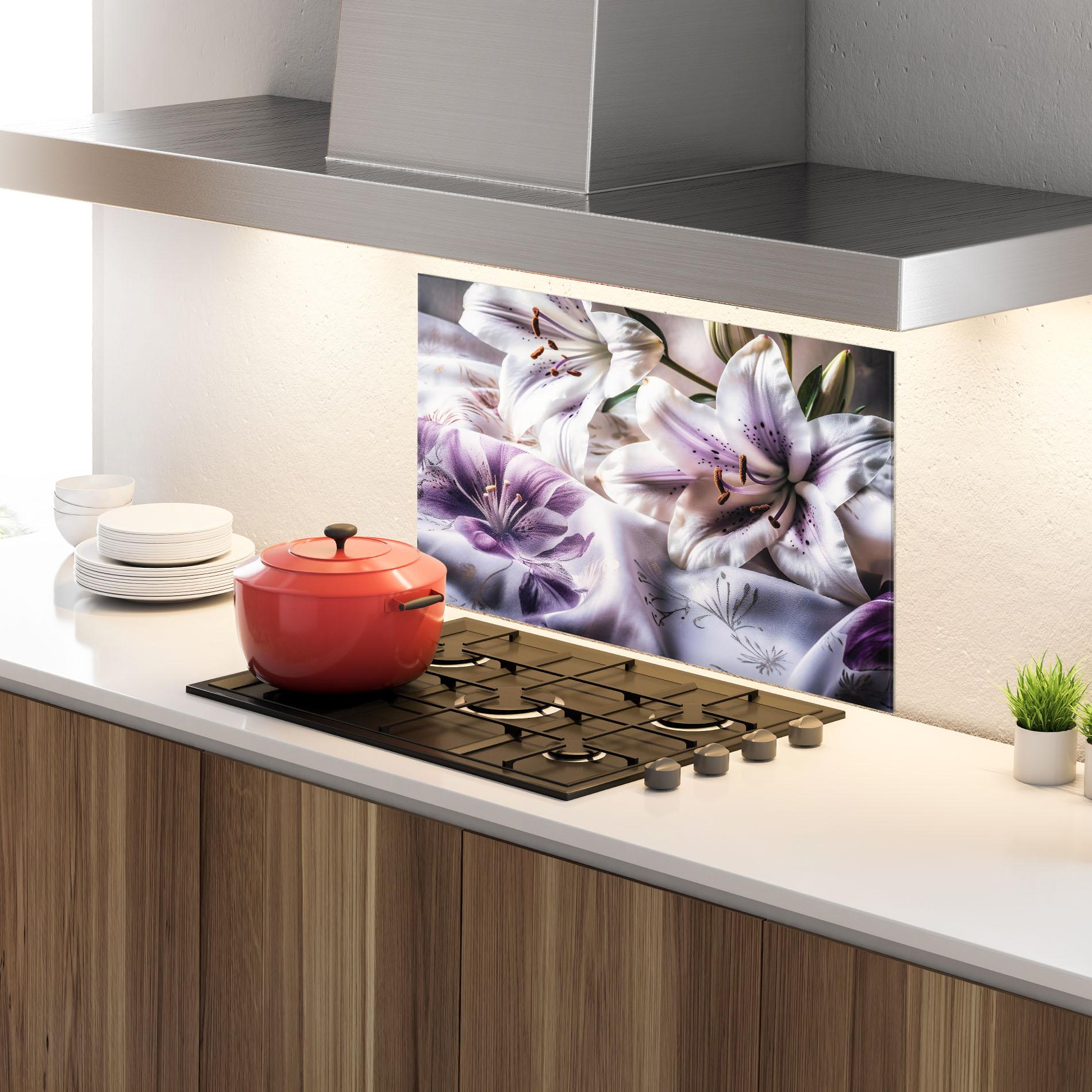 Küchenrückwand Glas Light Purple Lily mockup 4