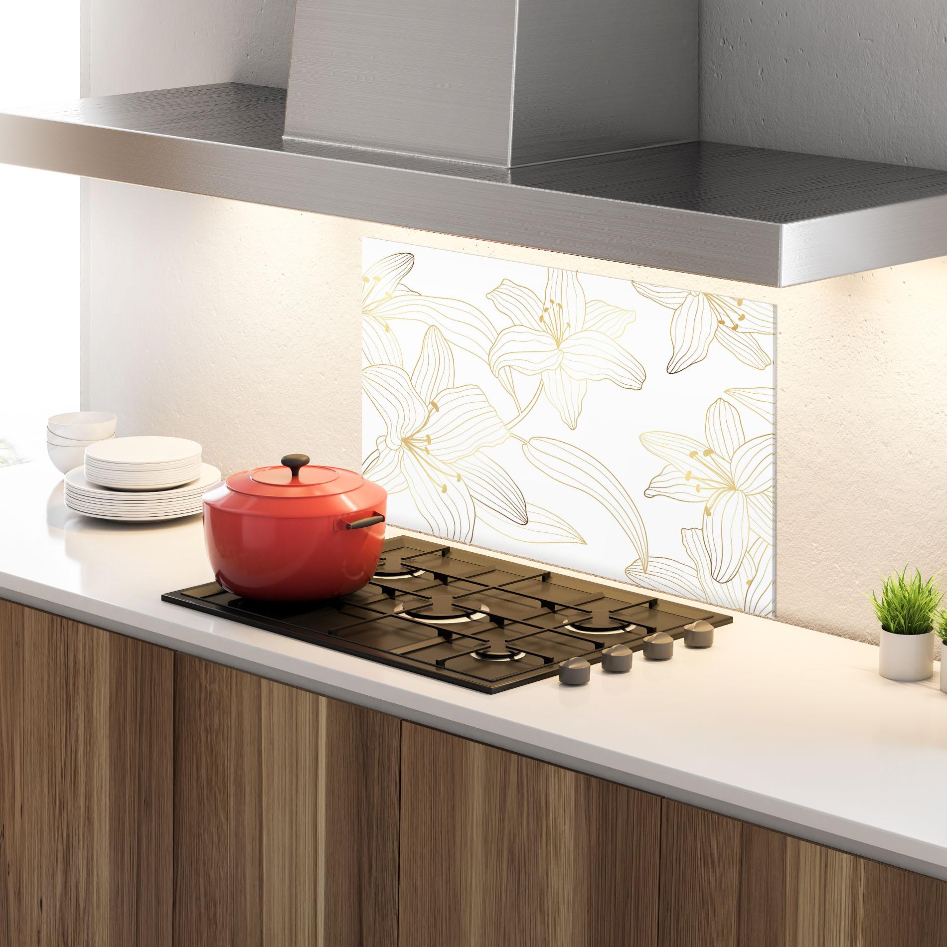 Küchenrückwand Glas Luxury Golden Lily mockup 4