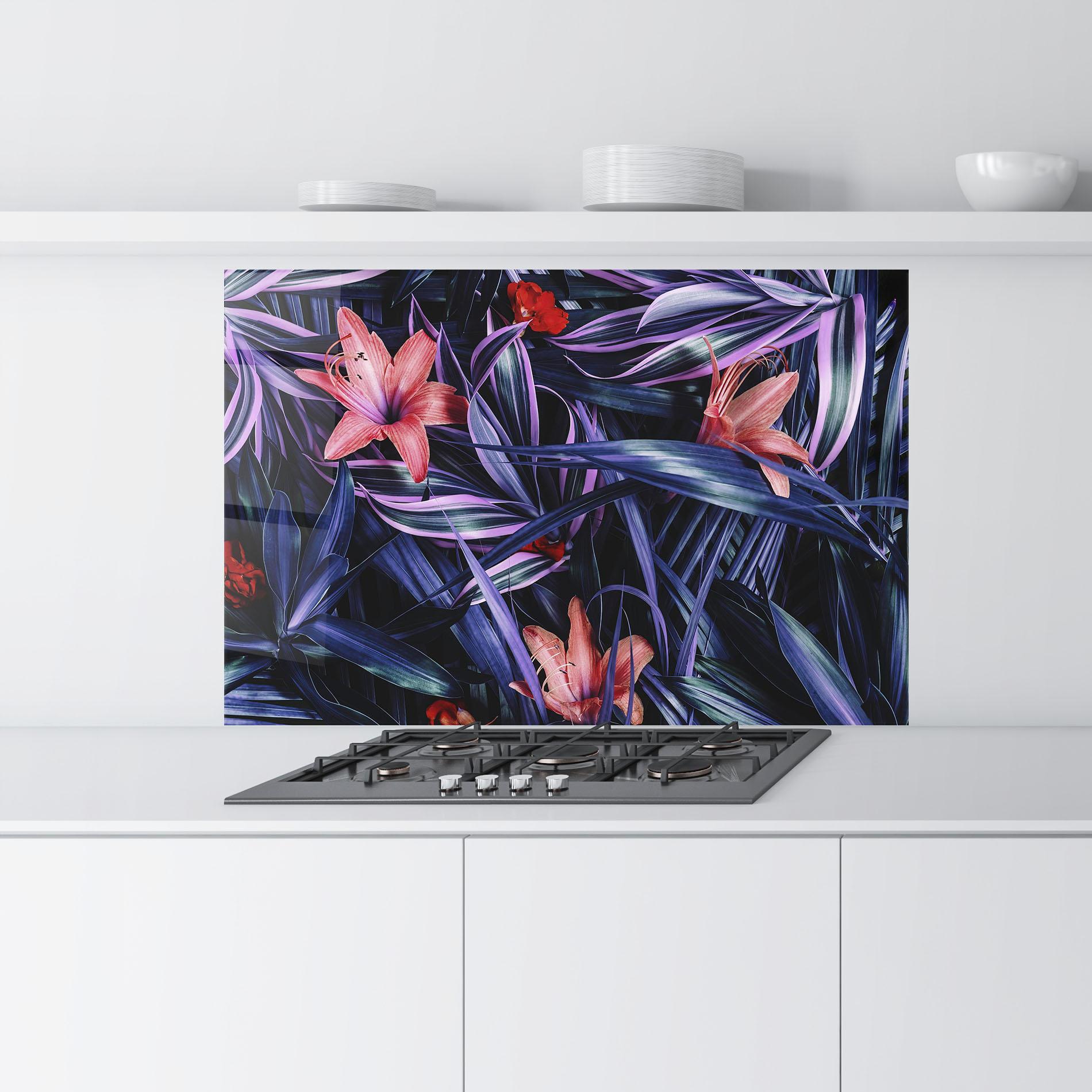 Küchenrückwand Glas Pink Purple Exotic mockup 9