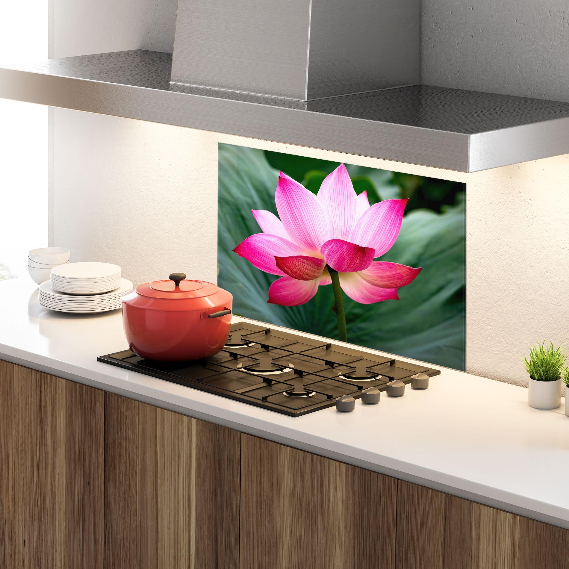 Küchenrückwand Glas Beautiful Pink Exotic mockup 4