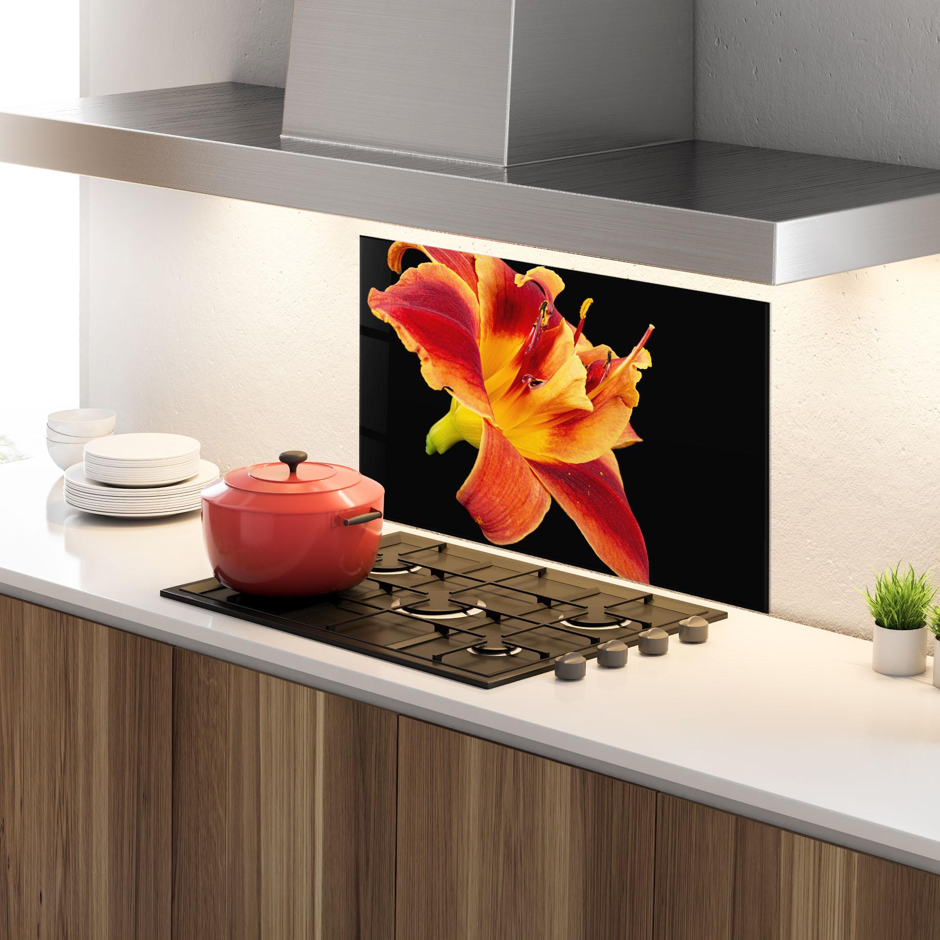 Küchenrückwand Glas Exotic Orange Red mockup 4