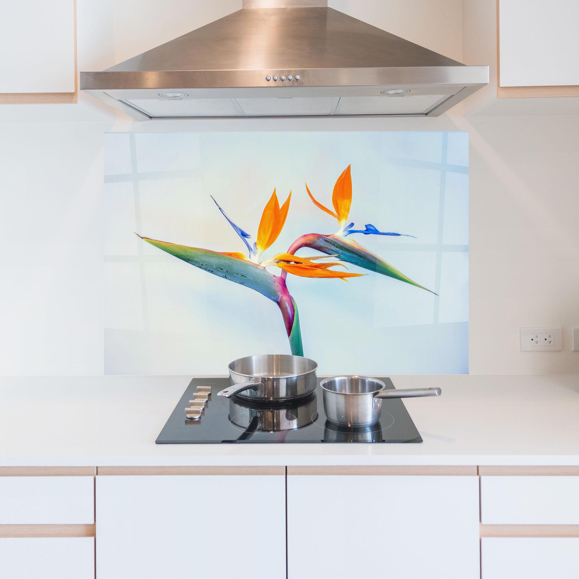Küchenrückwand Glas Green Orange Exotic mockup 5