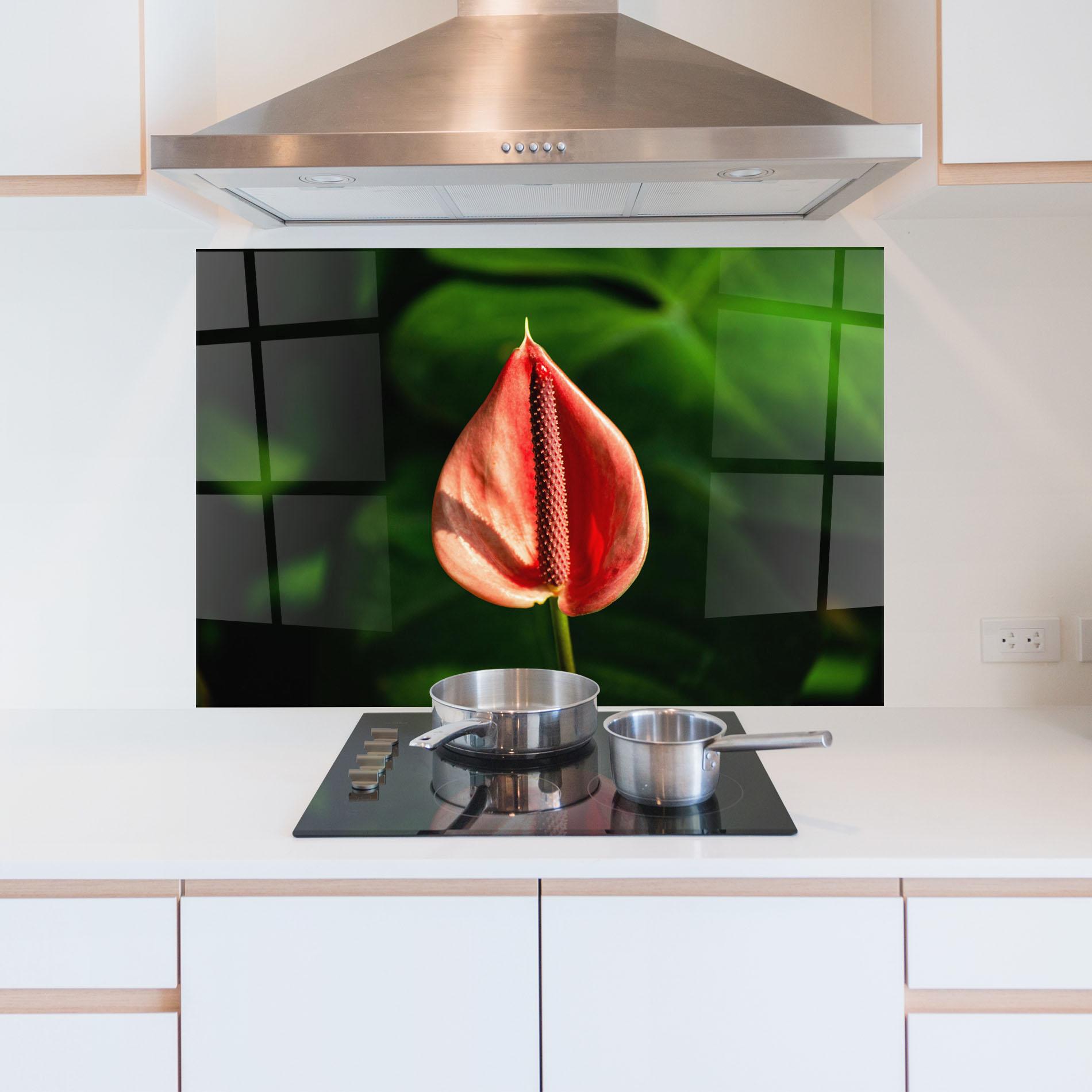 Küchenrückwand Glas Plant Exotic Red mockup 5