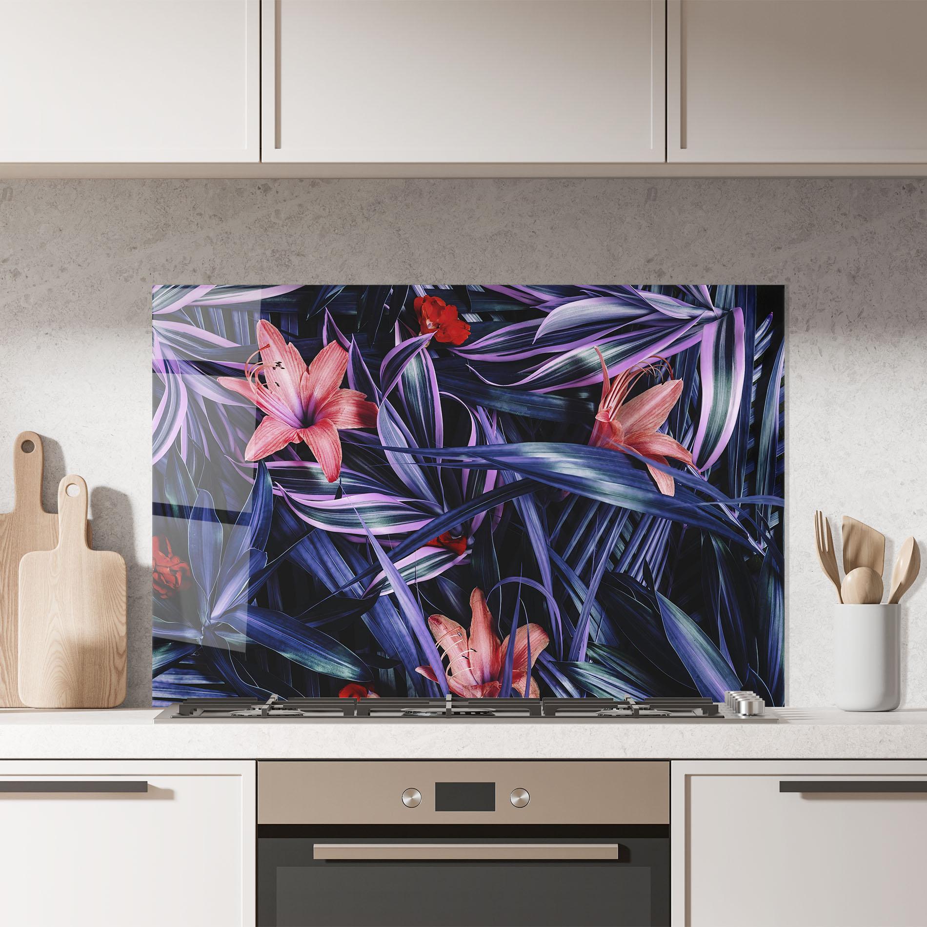 Küchenrückwand Glas Pink Purple Exotic mockup 7