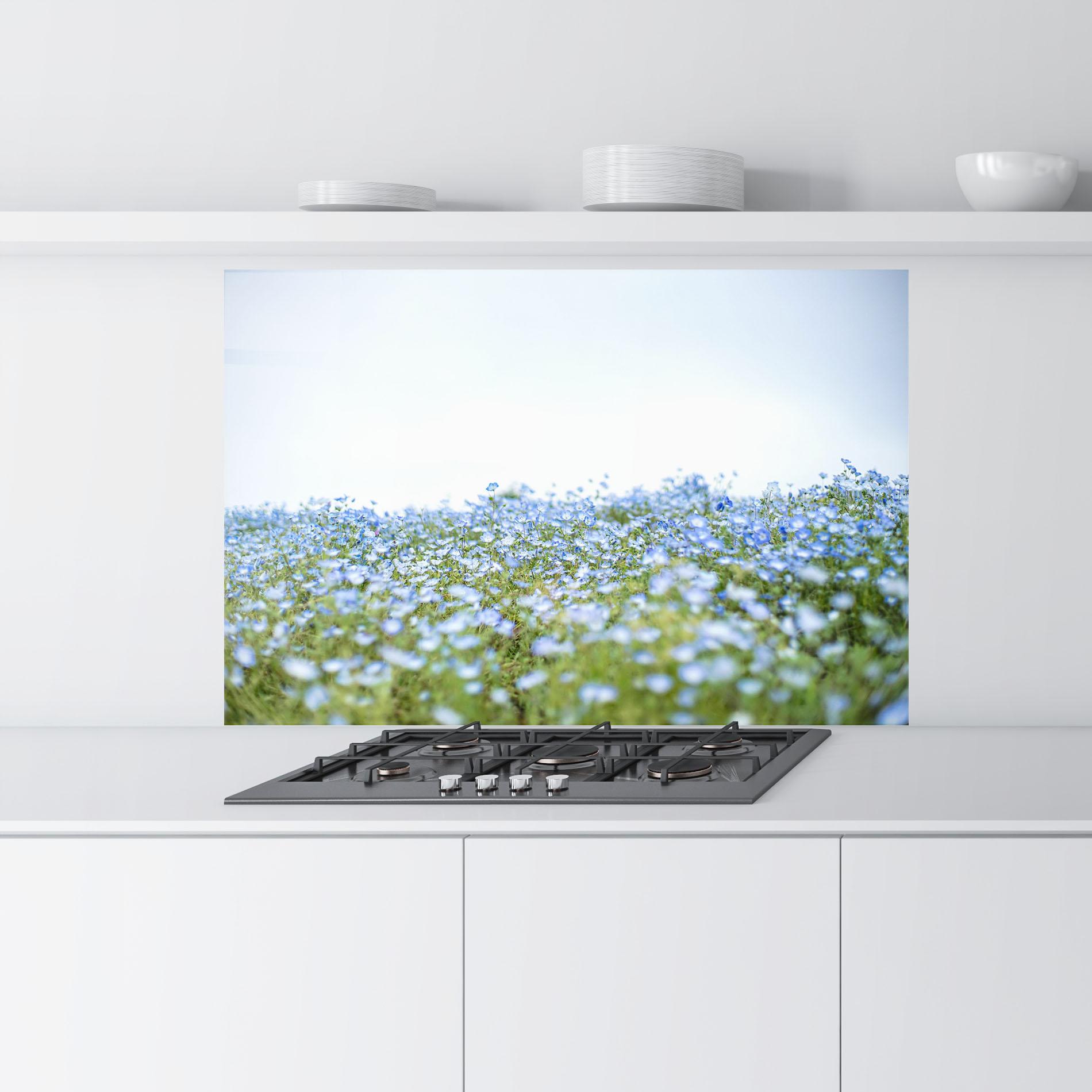 Küchenrückwand Glas Blue Wild Flowers mockup 9