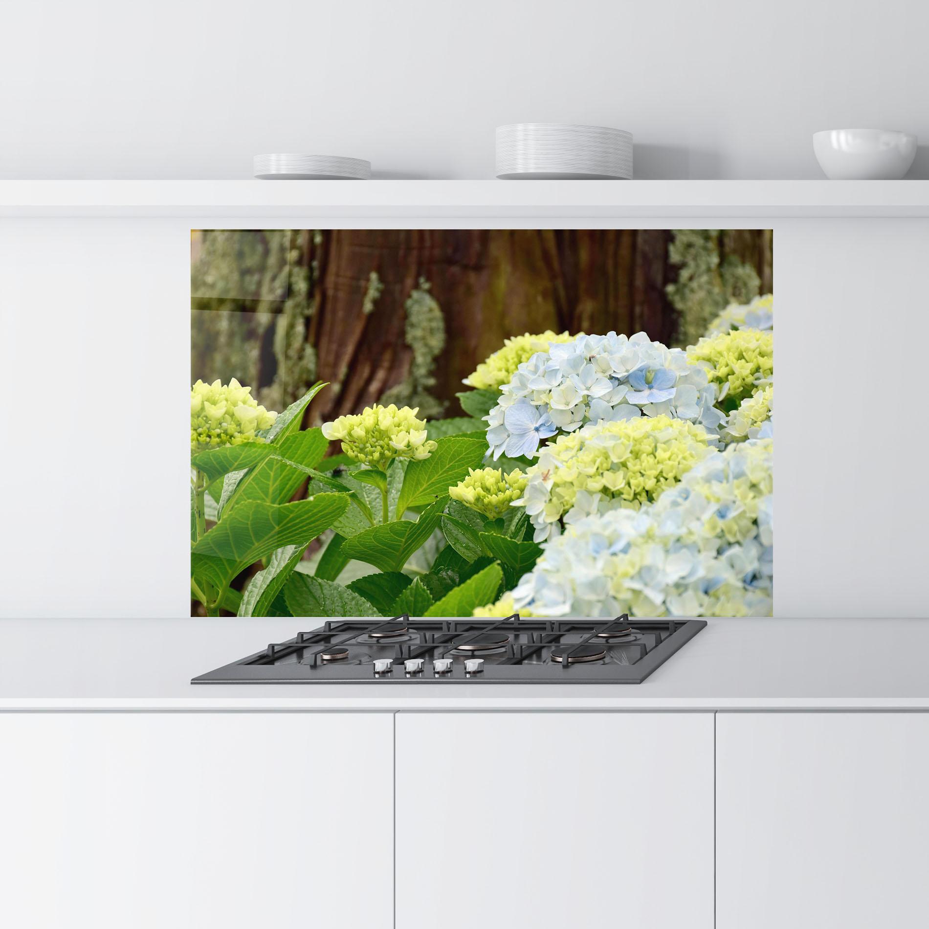 Küchenrückwand Glas Wild Tree Flower mockup 9