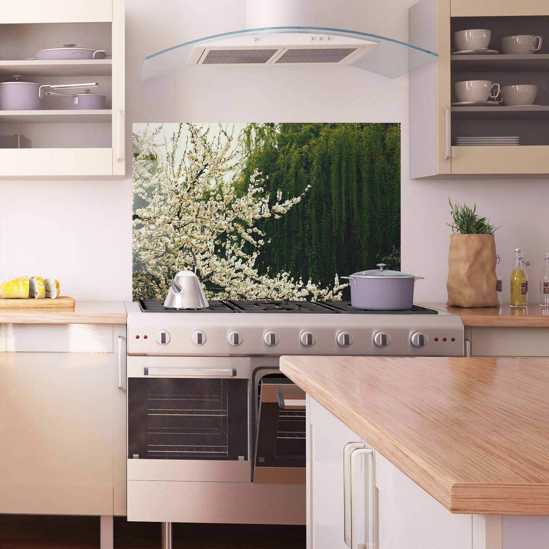 Küchenrückwand Glas Nature Veiw Tree mockup 1