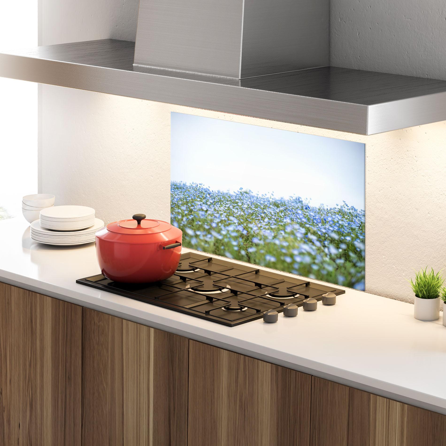 Küchenrückwand Glas Blue Wild Flowers mockup 4