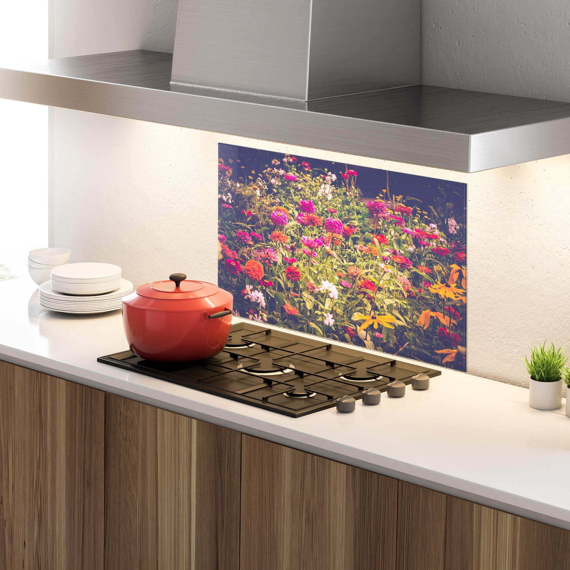 Küchenrückwand Glas Colorful Wild Field mockup 4