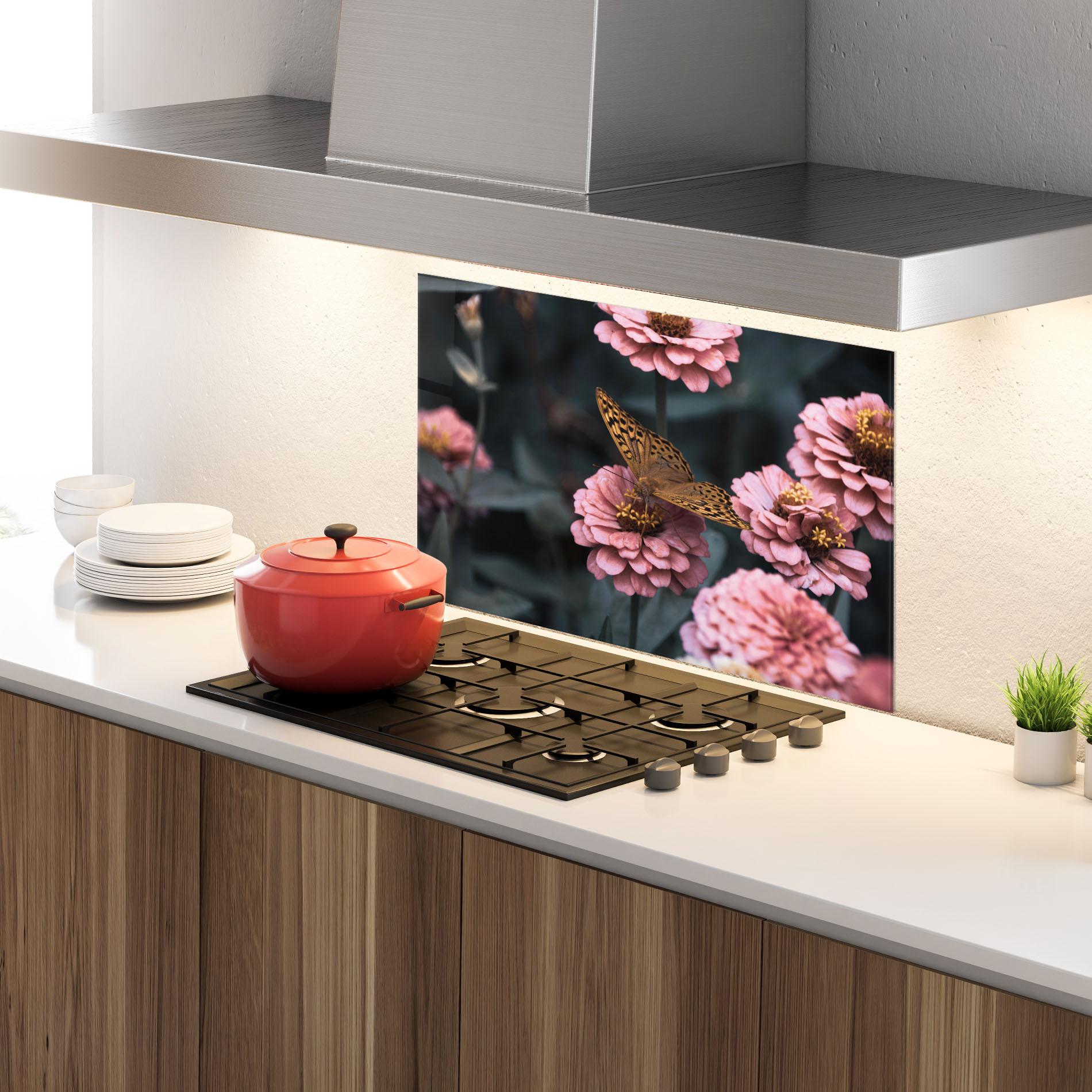 Küchenrückwand Glas Flower Butterfly mockup 4