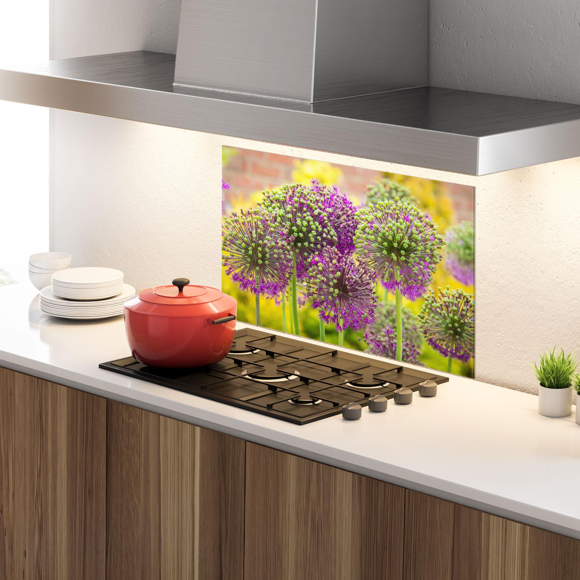 Küchenrückwand Glas Green Purple Garden mockup 4