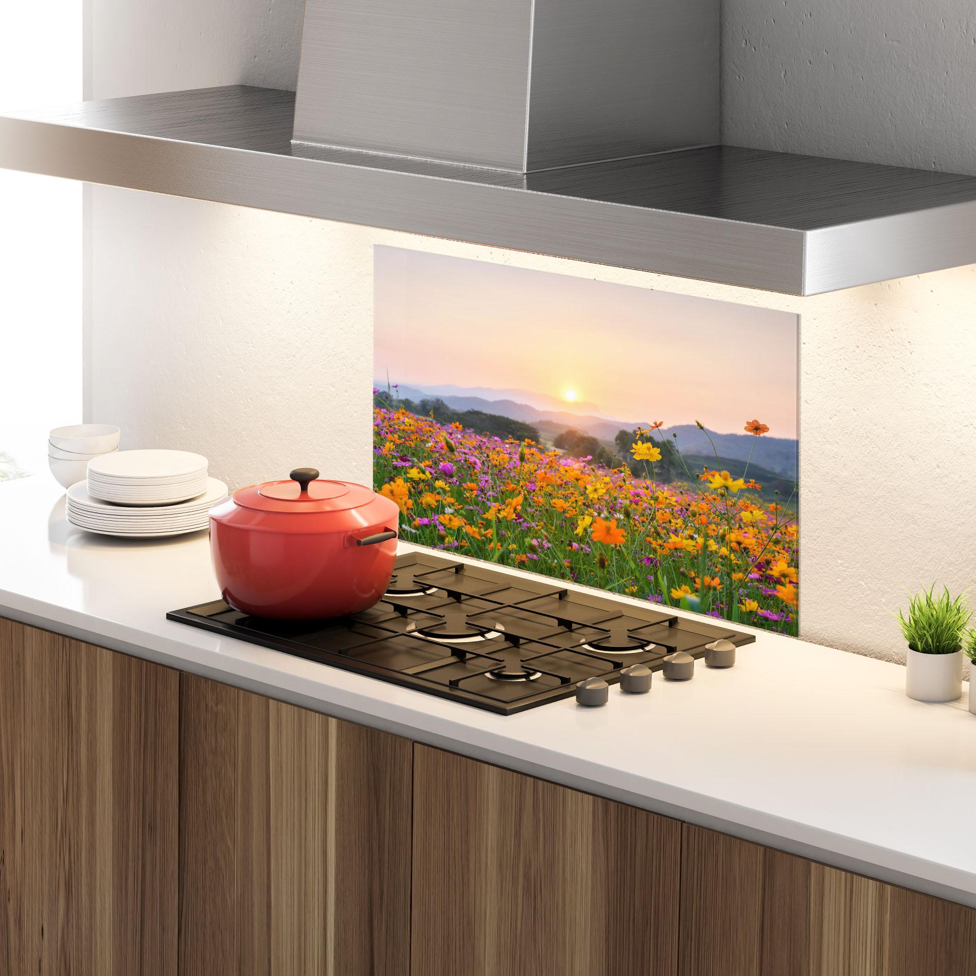 Küchenrückwand Glas Sunset Mountain Flowerf mockup 4