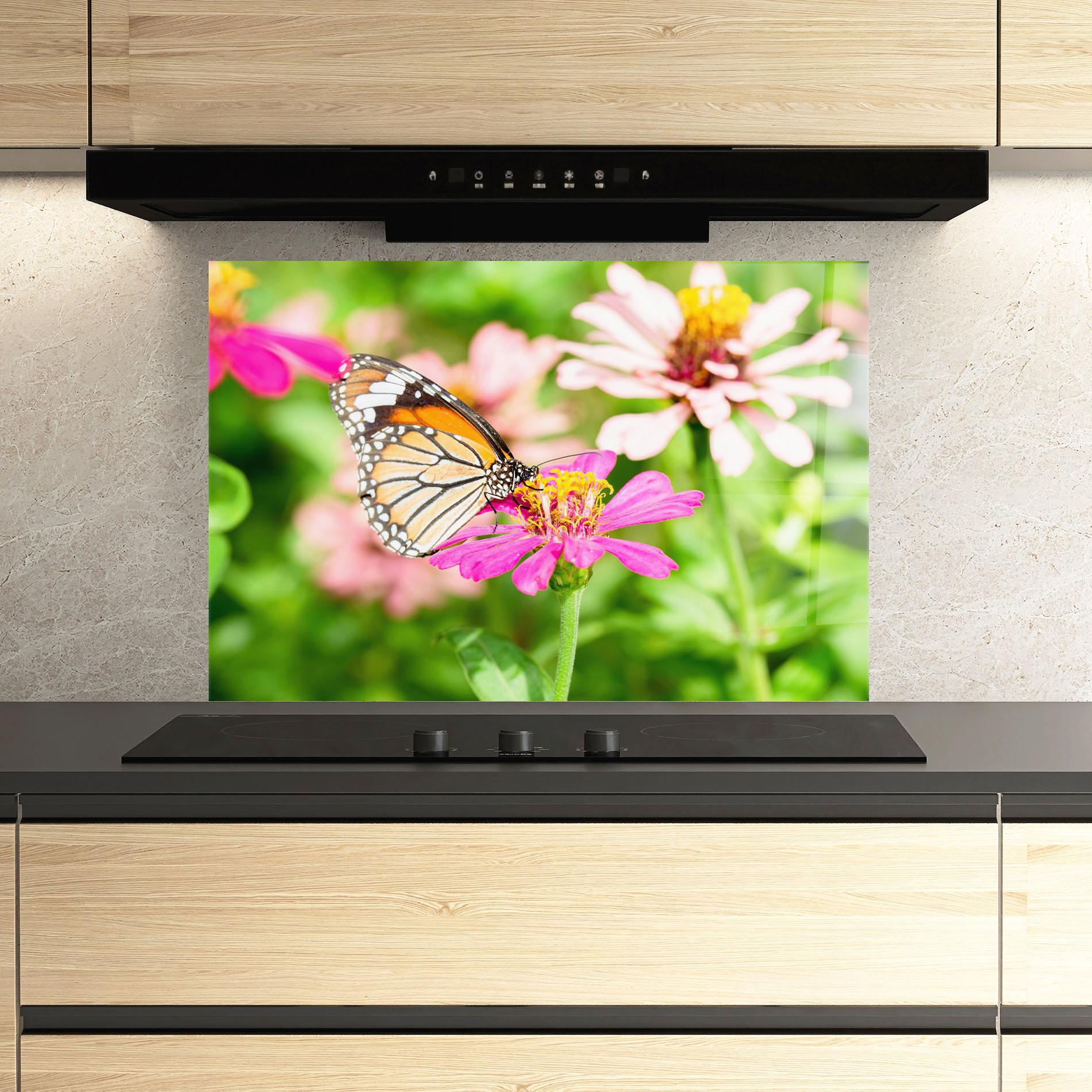 Küchenrückwand Glas Daylight Butterfly mockup 3