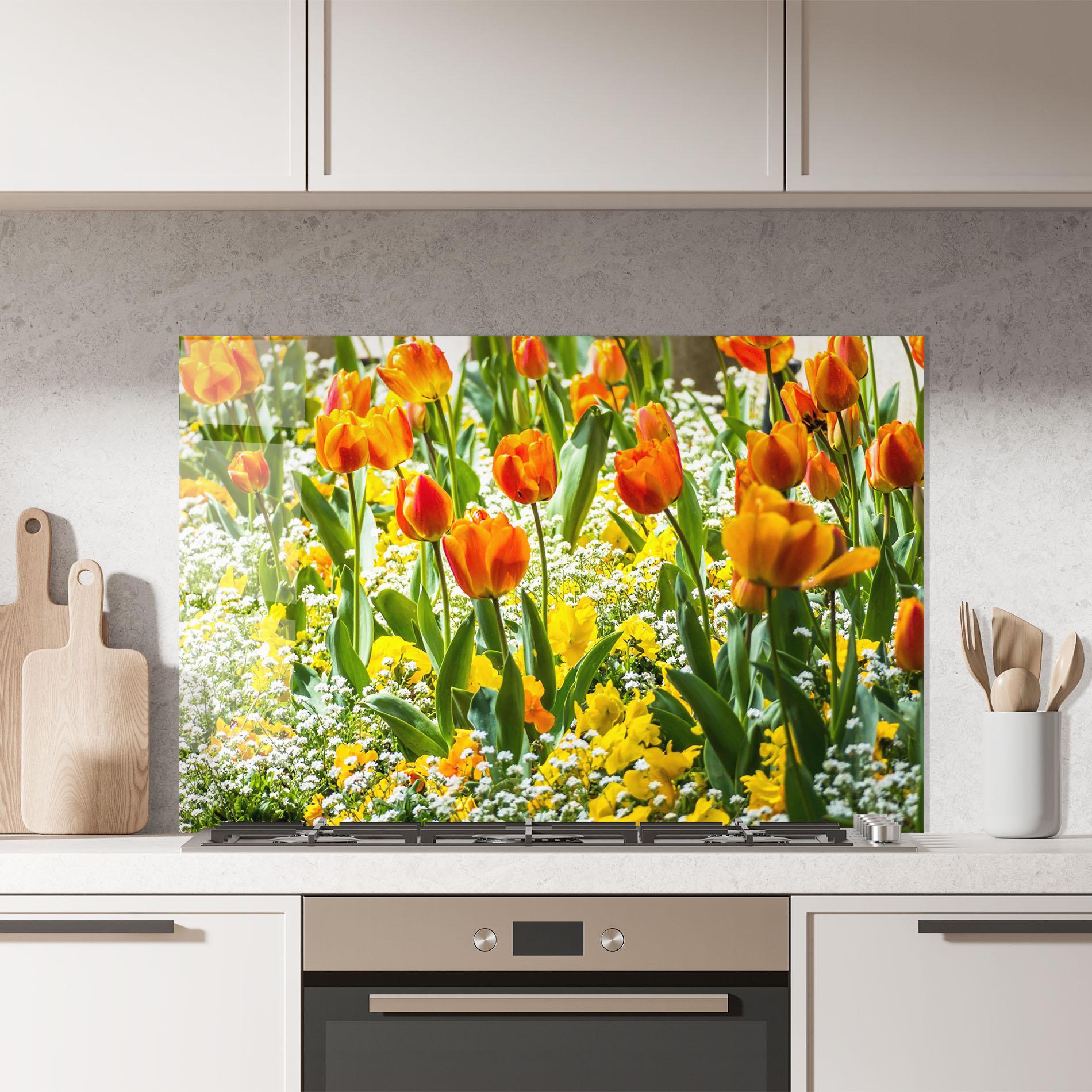 Küchenrückwand Glas Colorful Tulips Garden mockup 7