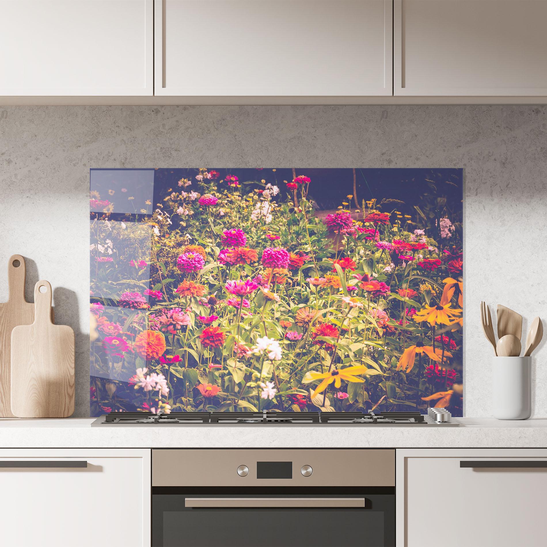 Küchenrückwand Glas Colorful Wild Field mockup 7