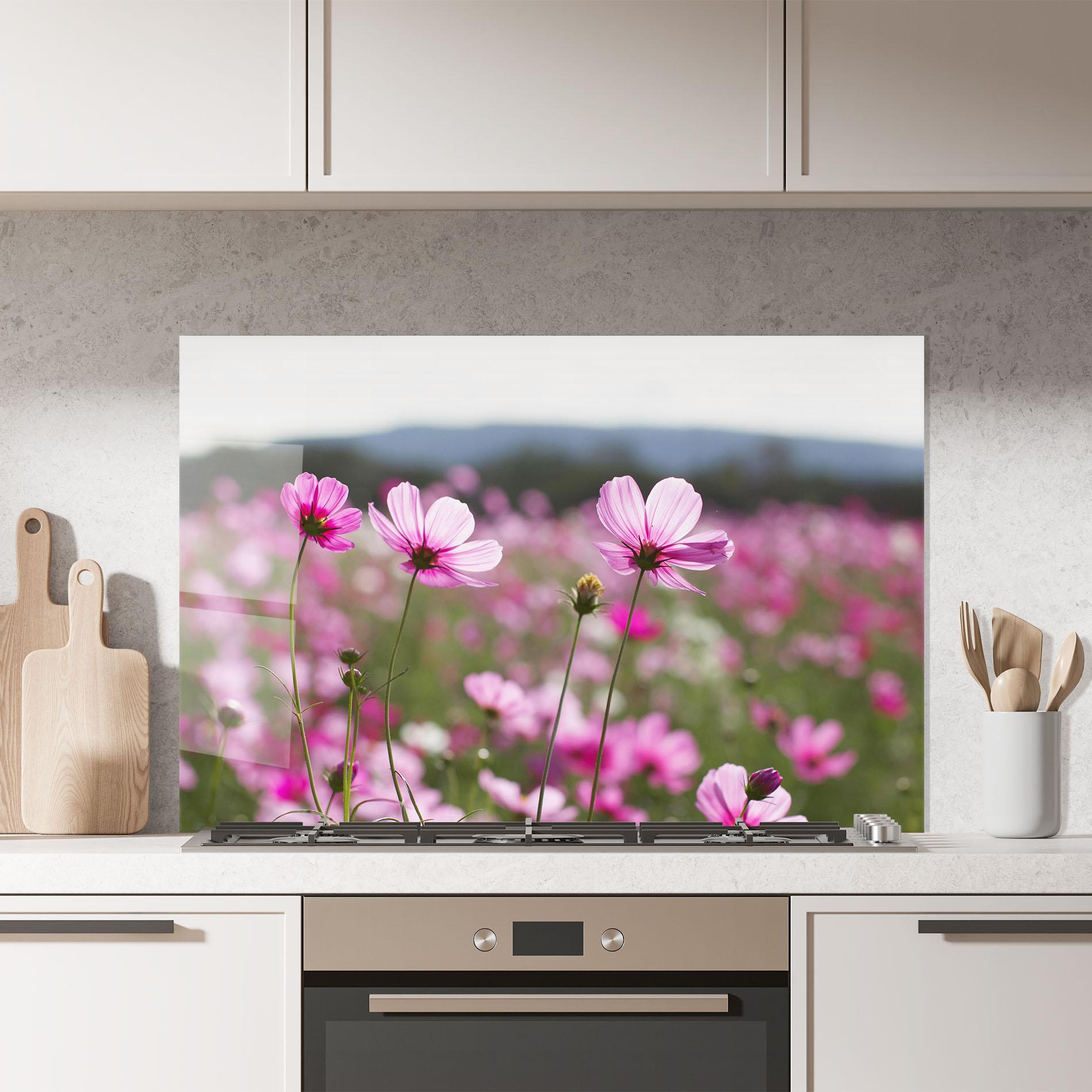 Küchenrückwand Glas Cosmos Flower mockup 7