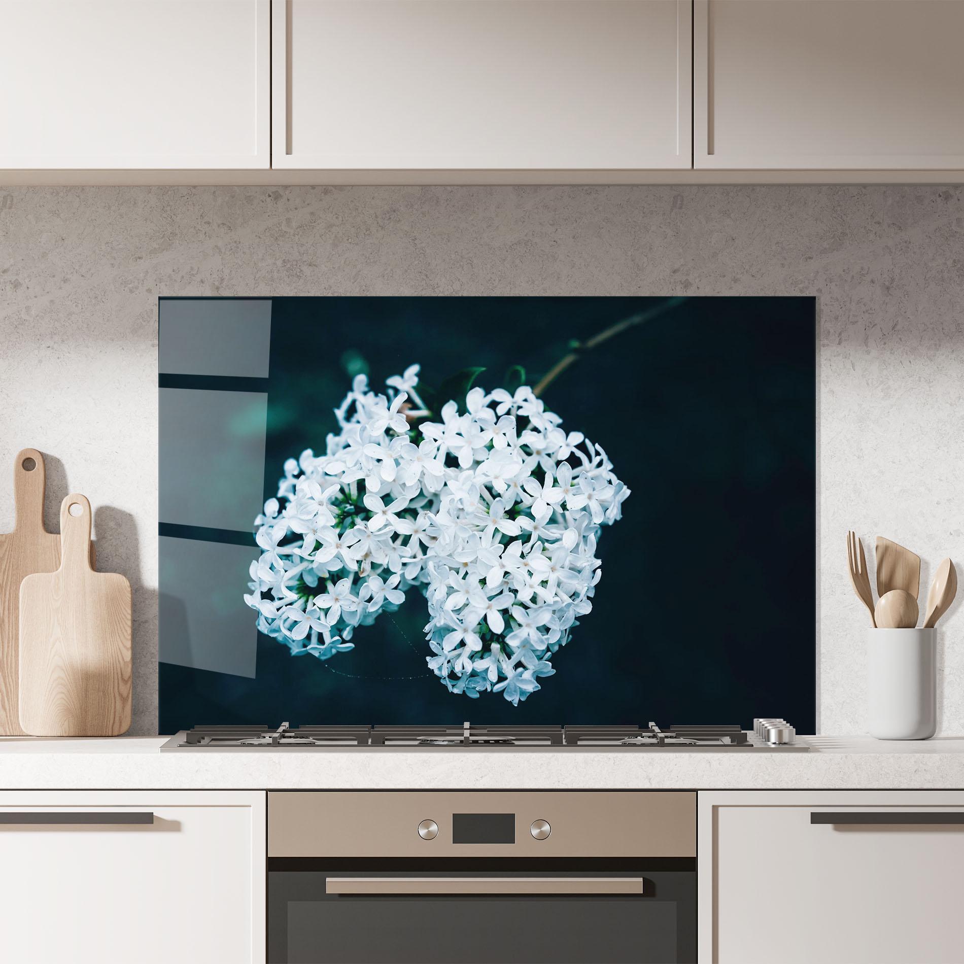 Küchenrückwand Glas Green Light Flower mockup 7