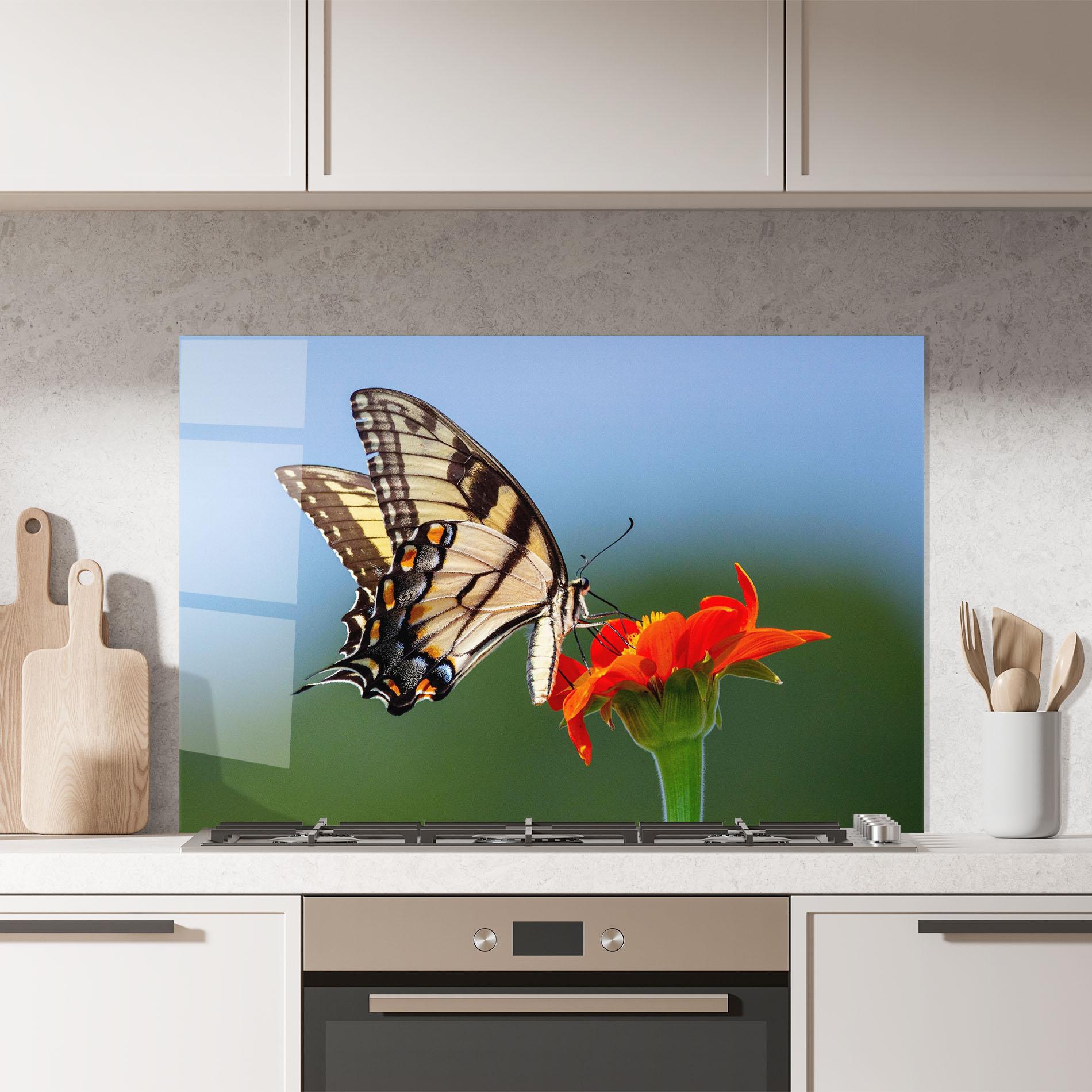 Küchenrückwand Glas Red Flower Wild mockup 7