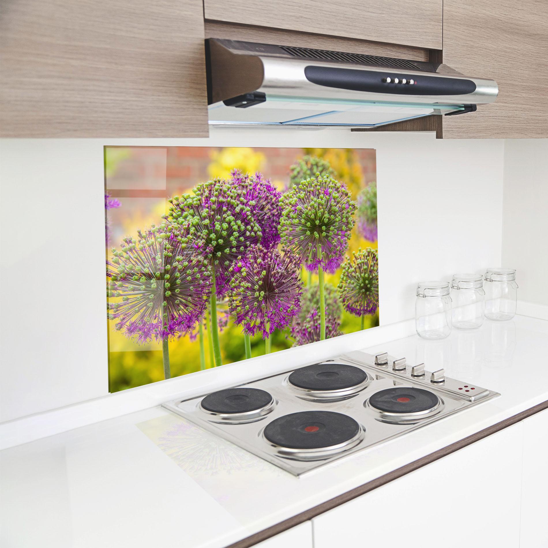 Küchenrückwand Glas Green Purple Garden mockup 8
