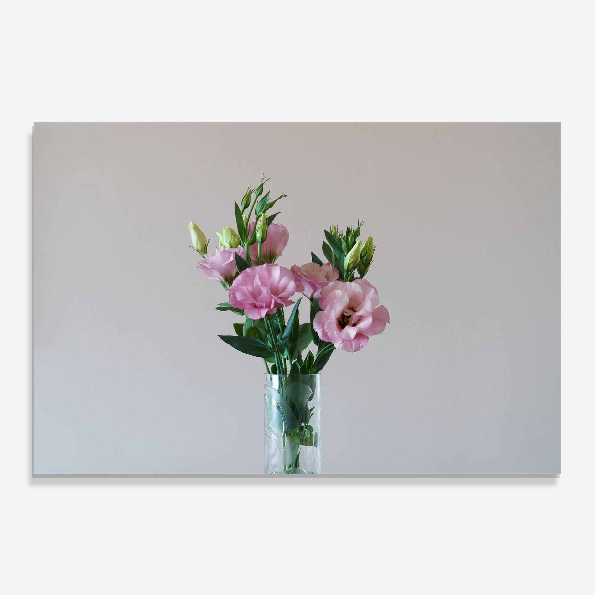 Küchenrückwand Glas Pretty Pink Flower Vase mockup 0