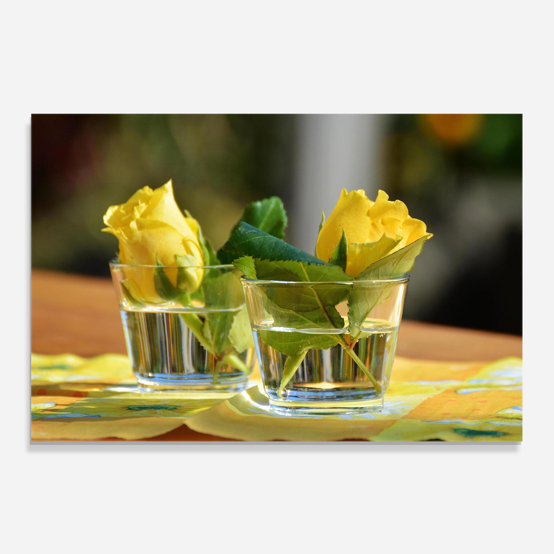 Küchenrückwand Glas Rose Yellow Vase mockup 0