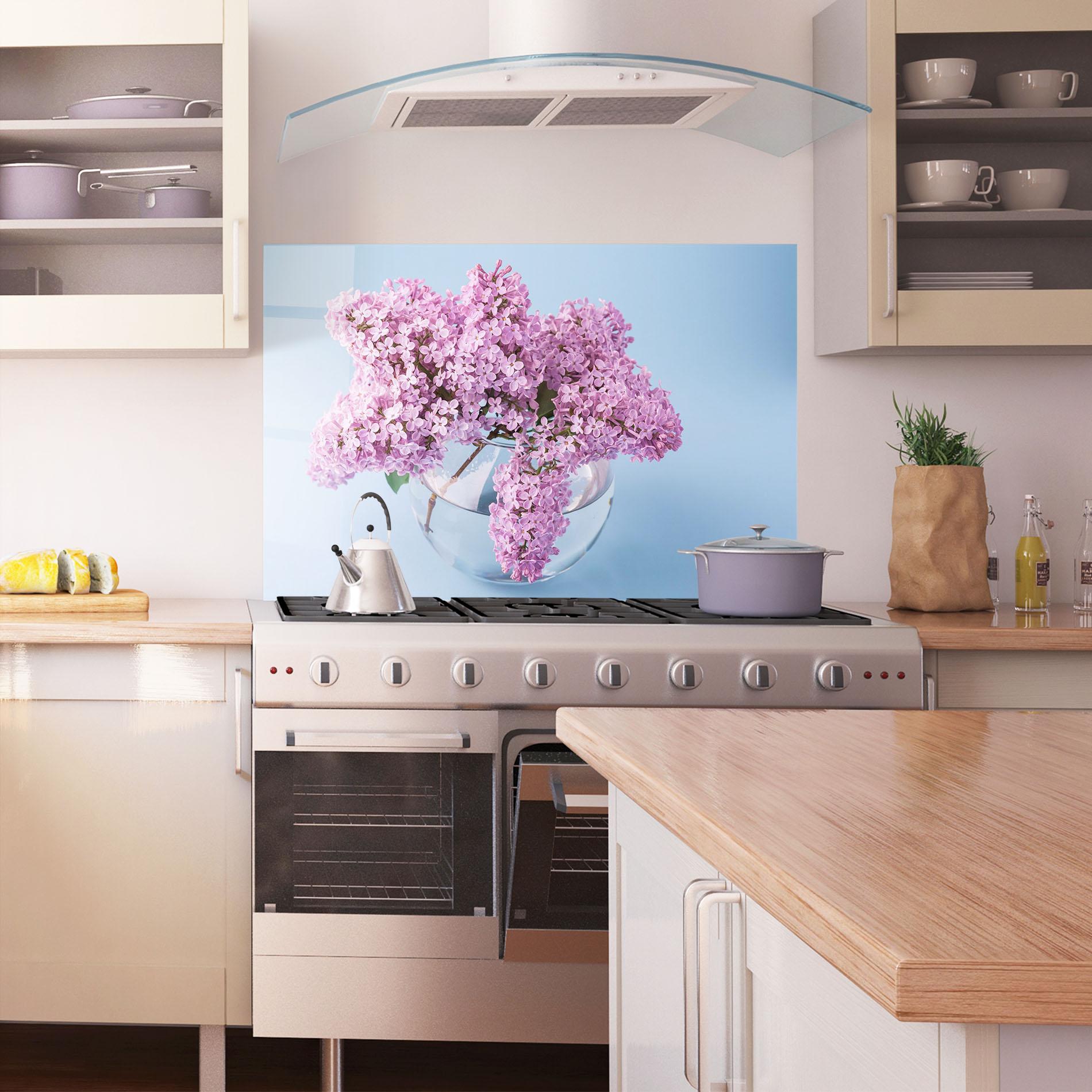 Küchenrückwand Glas Lilac Flower mockup 1