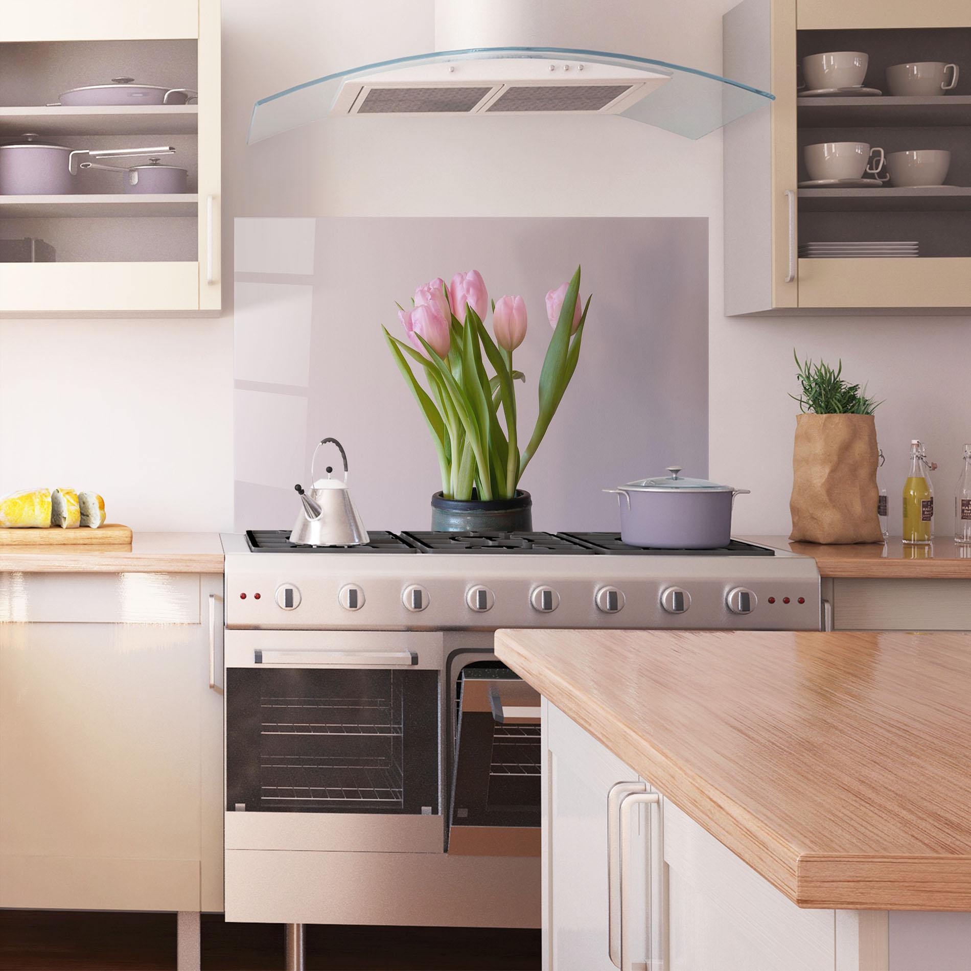 Küchenrückwand Glas Pink Tulips Vase mockup 1