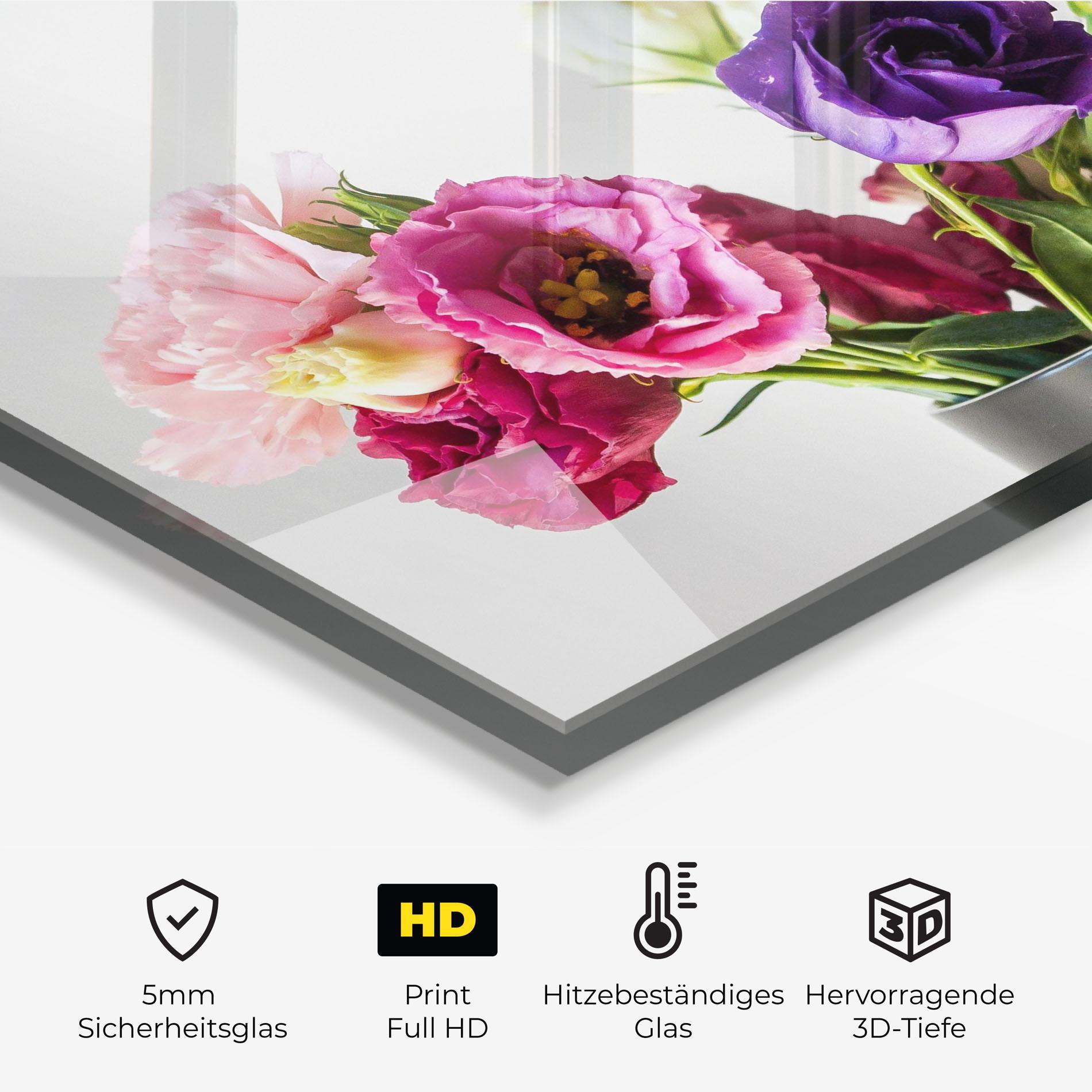 Küchenrückwand Glas Flowers In Vase mockup 2