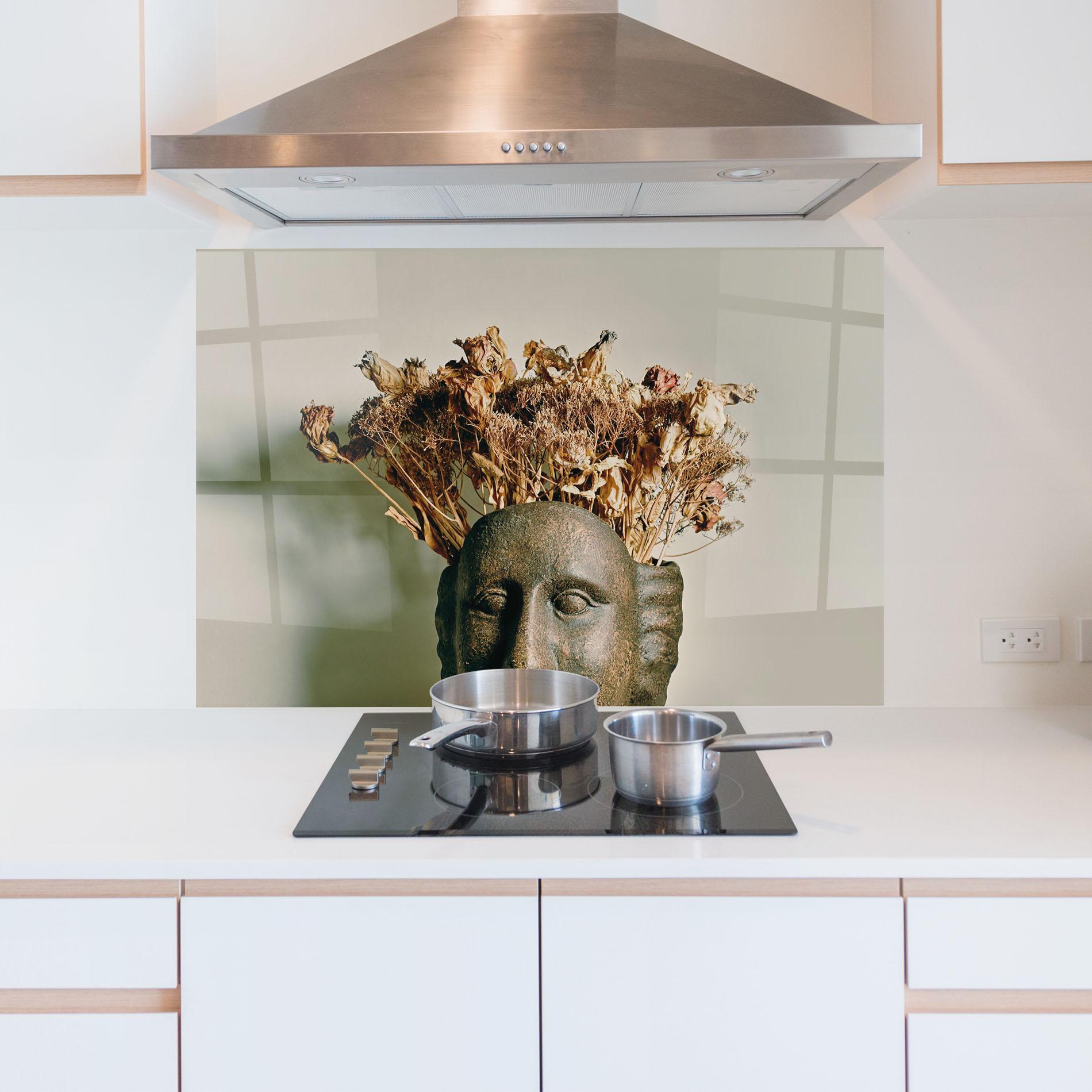 Küchenrückwand Glas Face Vase mockup 5