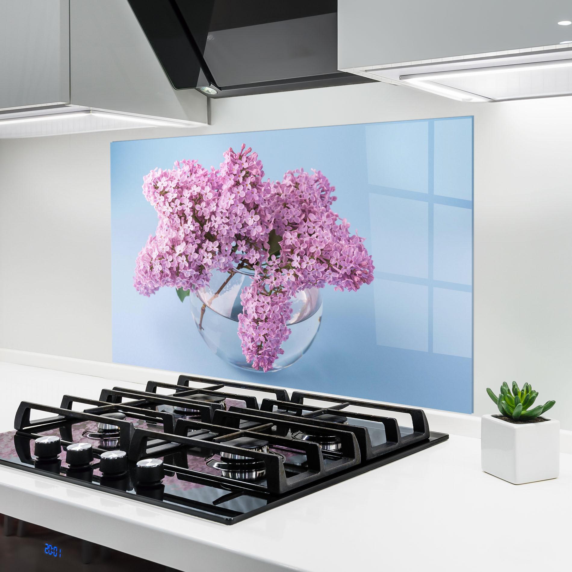 Küchenrückwand Glas Lilac Flower mockup 6