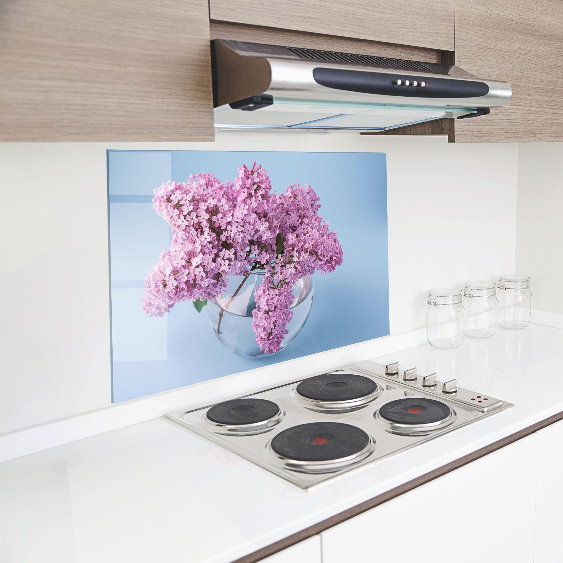 Küchenrückwand Glas Lilac Flower mockup 8