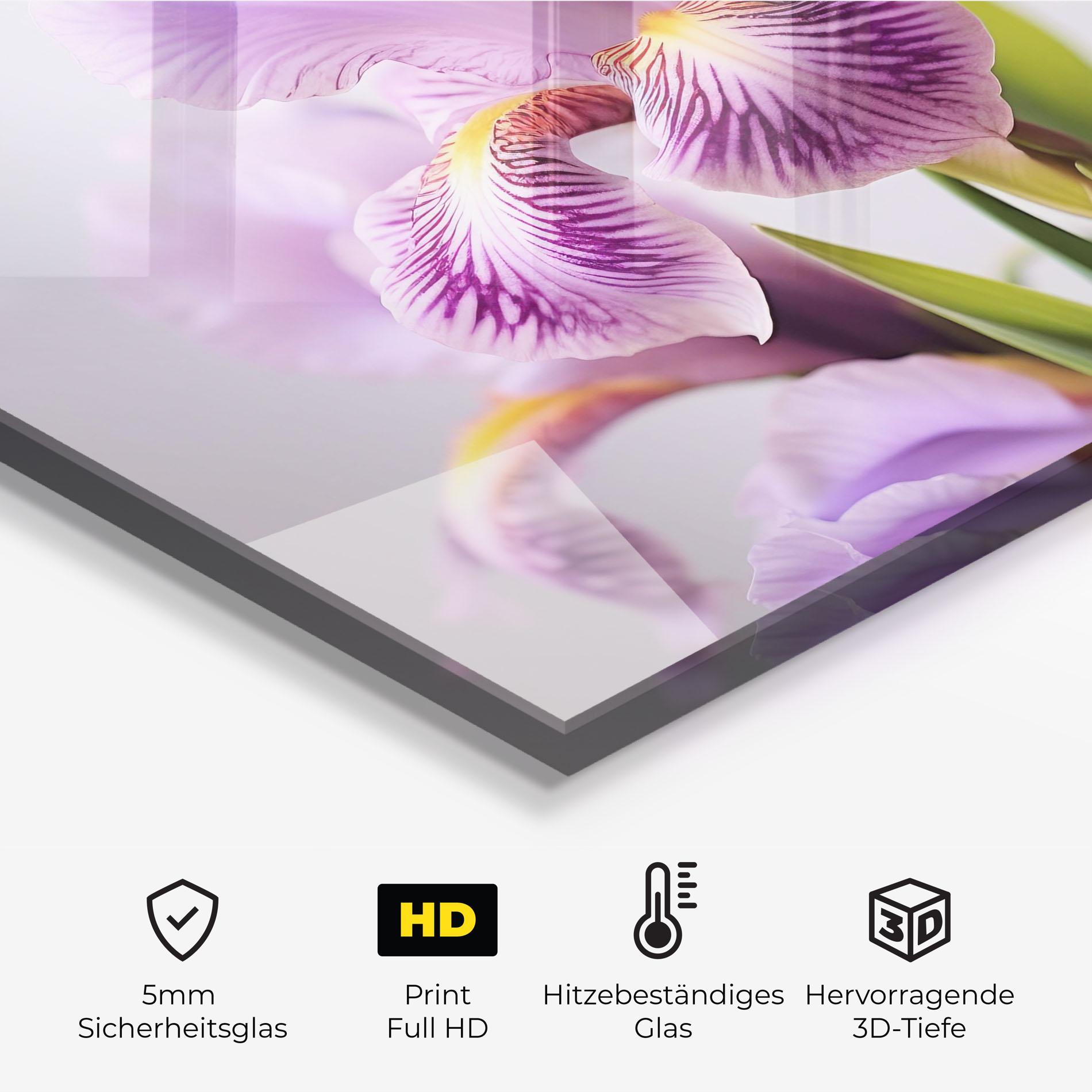 Küchenrückwand Glas Iris In Vase mockup 2