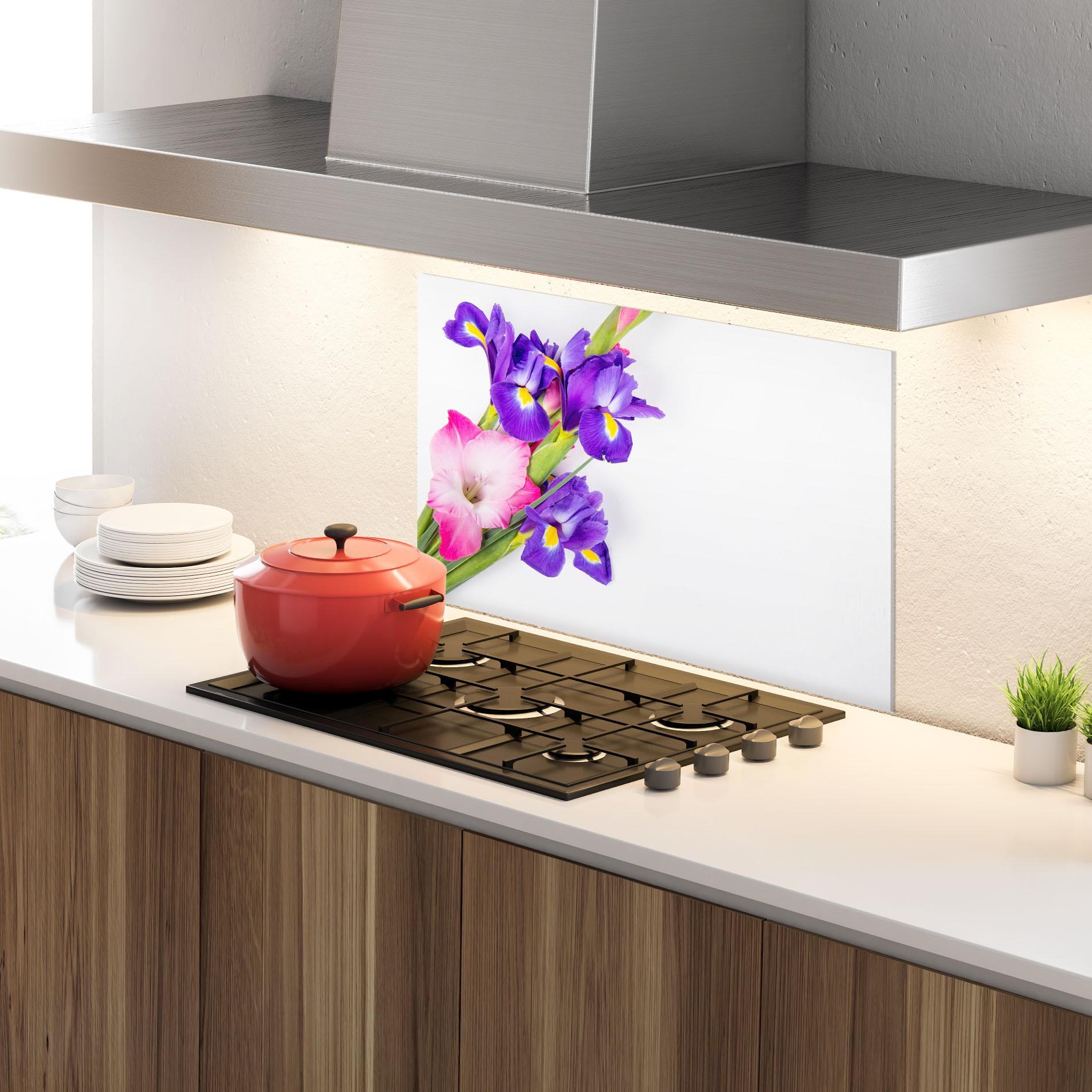 Küchenrückwand Glas Iris On The Table mockup 4