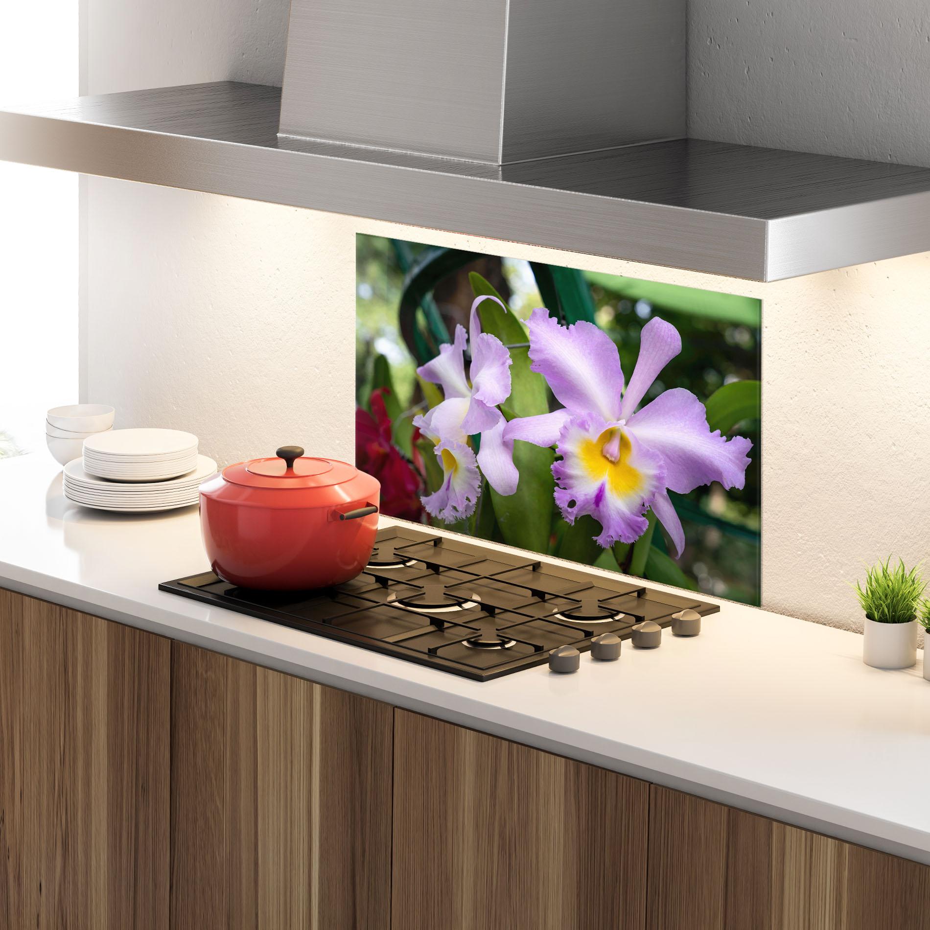 Küchenrückwand Glas Light Purple Iris mockup 4
