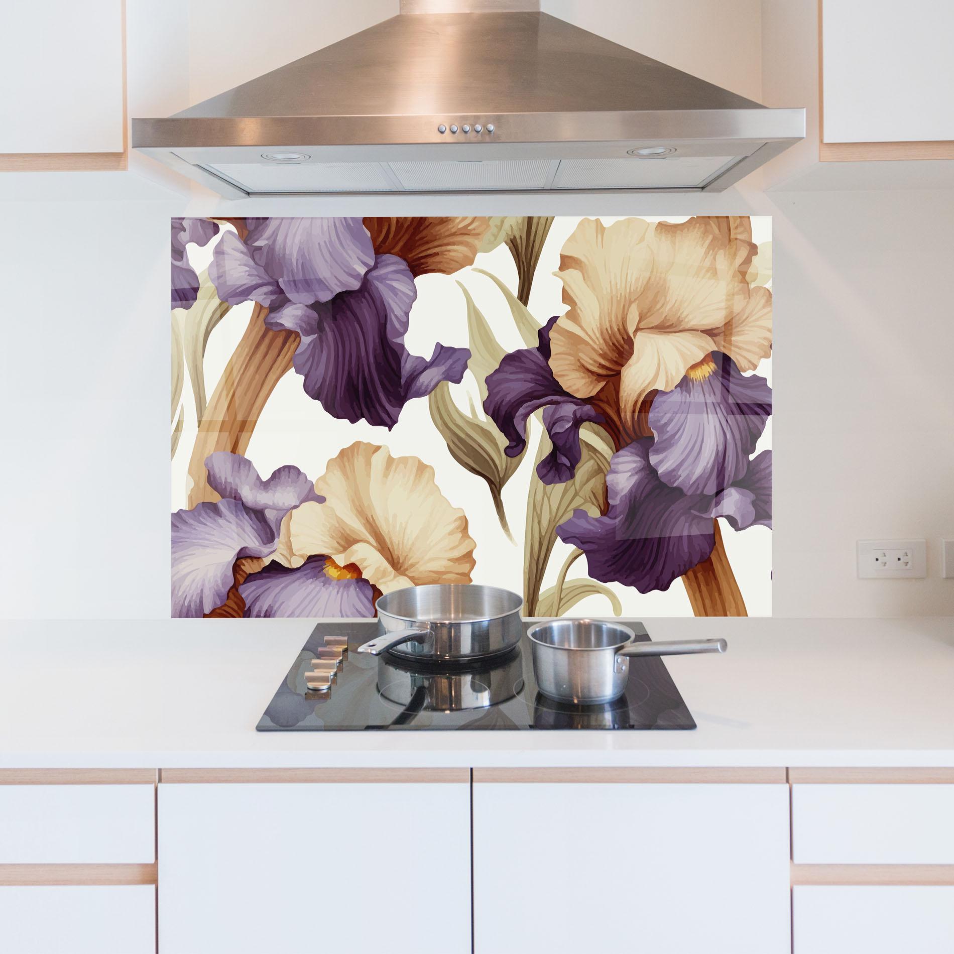 Küchenrückwand Glas Cream Purple Iris mockup 5