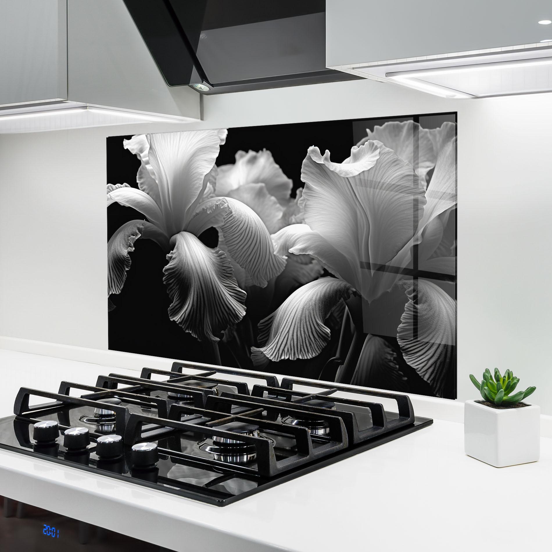 Küchenrückwand Glas Grey Iris mockup 6