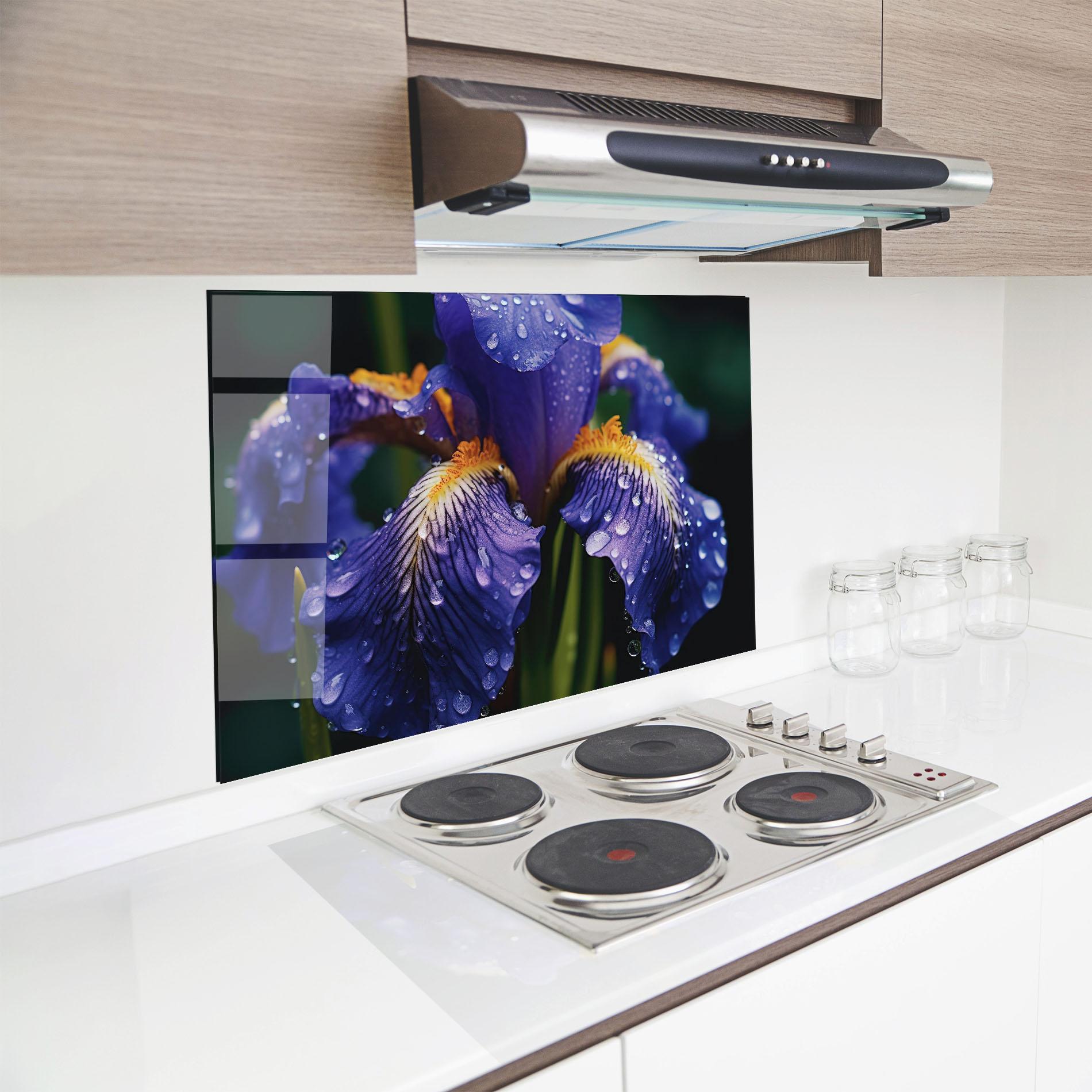 Küchenrückwand Glas Iris After Rain mockup 8