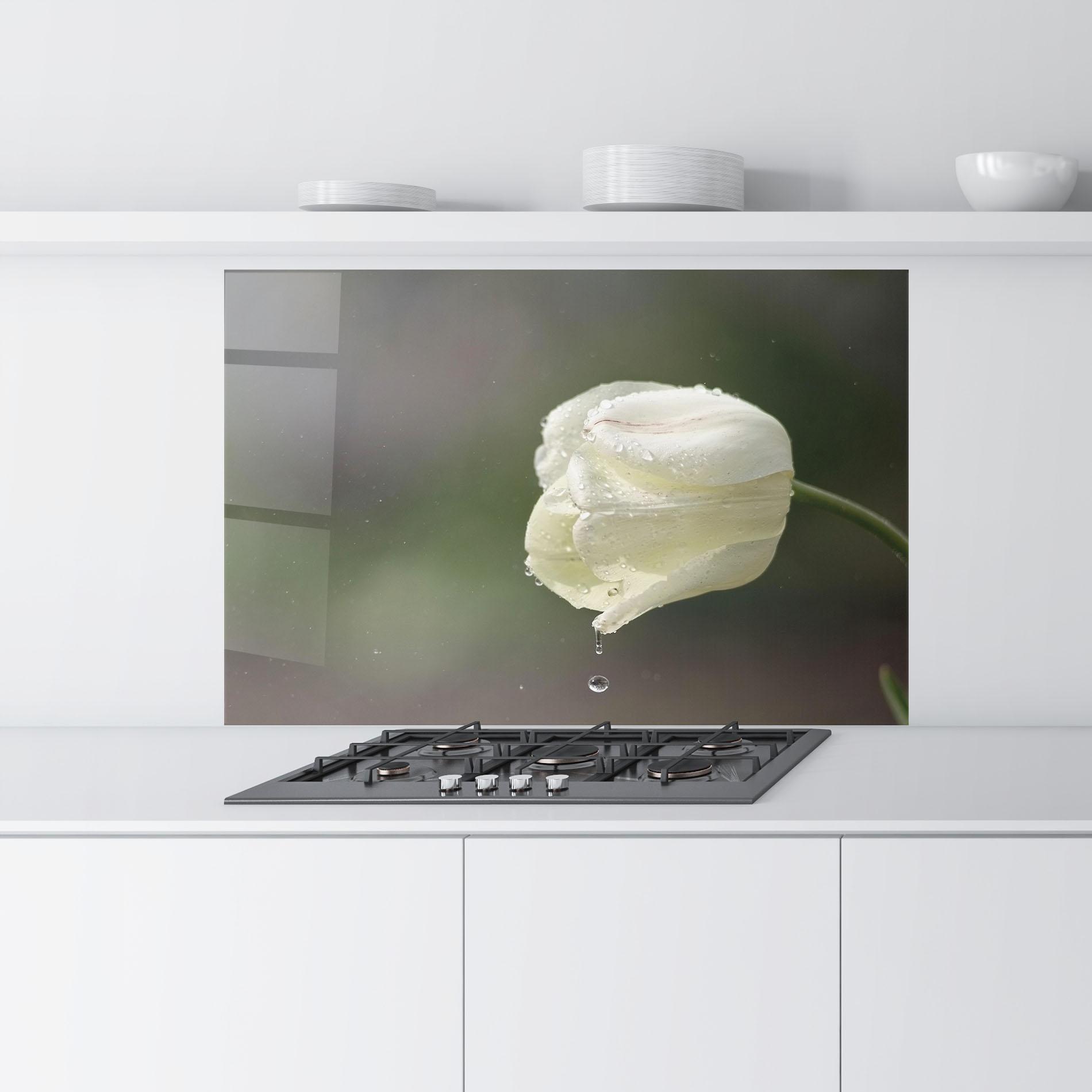 Küchenrückwand Glas White Single Tulip mockup 9