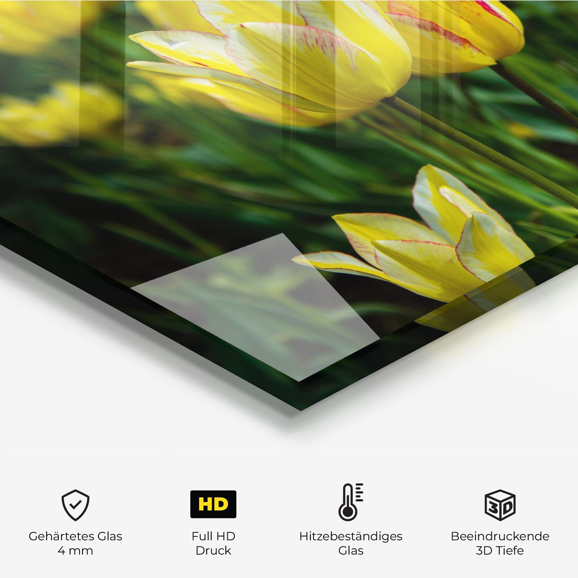 Küchenrückwand Glas Light Yellow Tulips mockup 2
