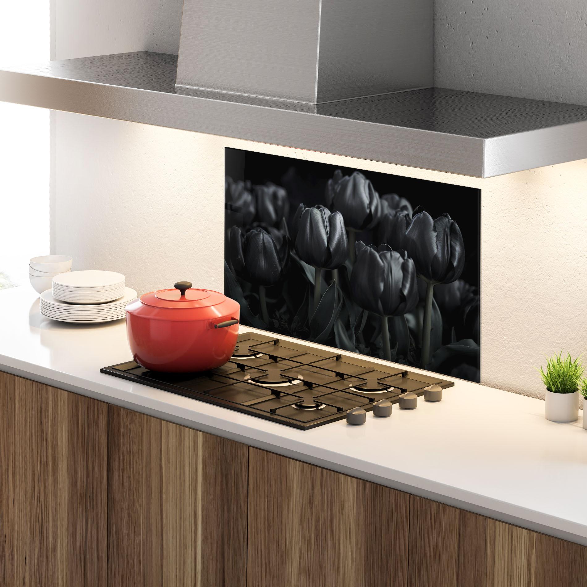Küchenrückwand Glas Black Tulips mockup 4