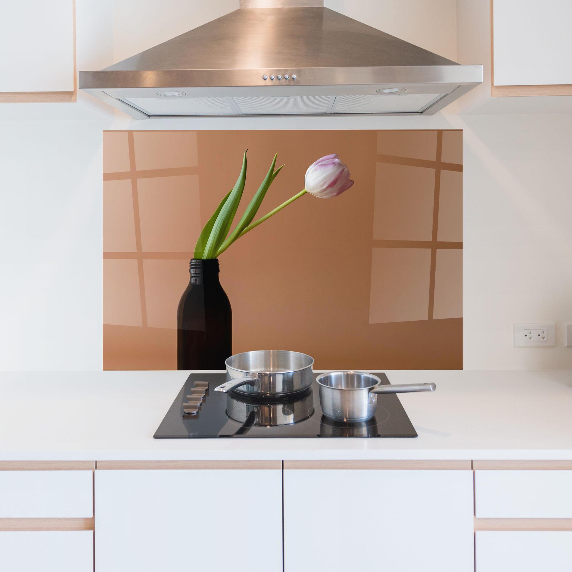 Küchenrückwand Glas One Pink Tulip mockup 5