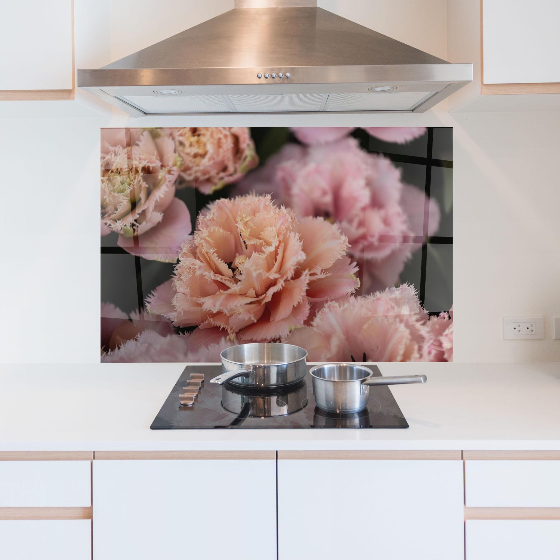 Küchenrückwand Glas Pastel Fringed Tulips mockup 5