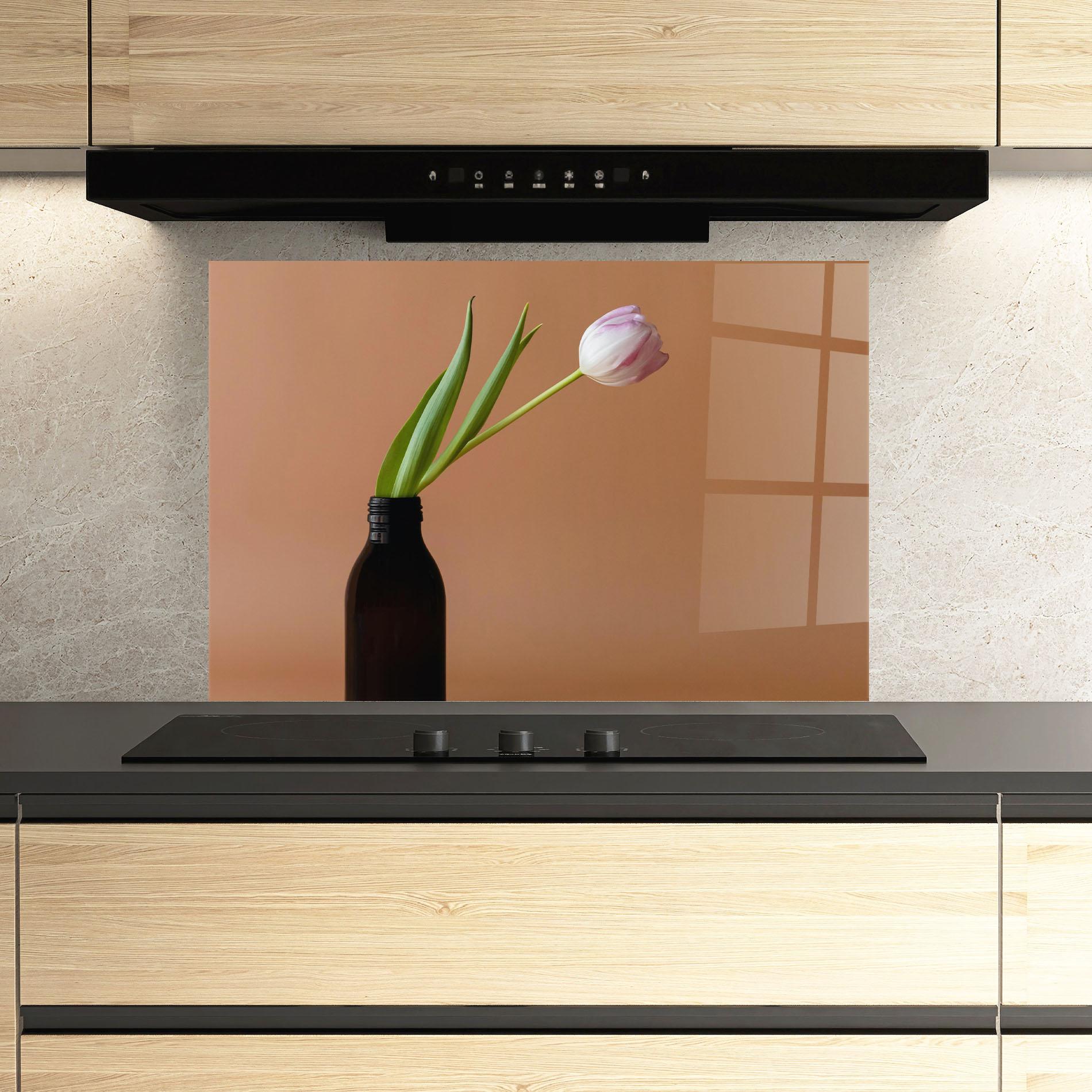 Küchenrückwand Glas One Pink Tulip mockup 3