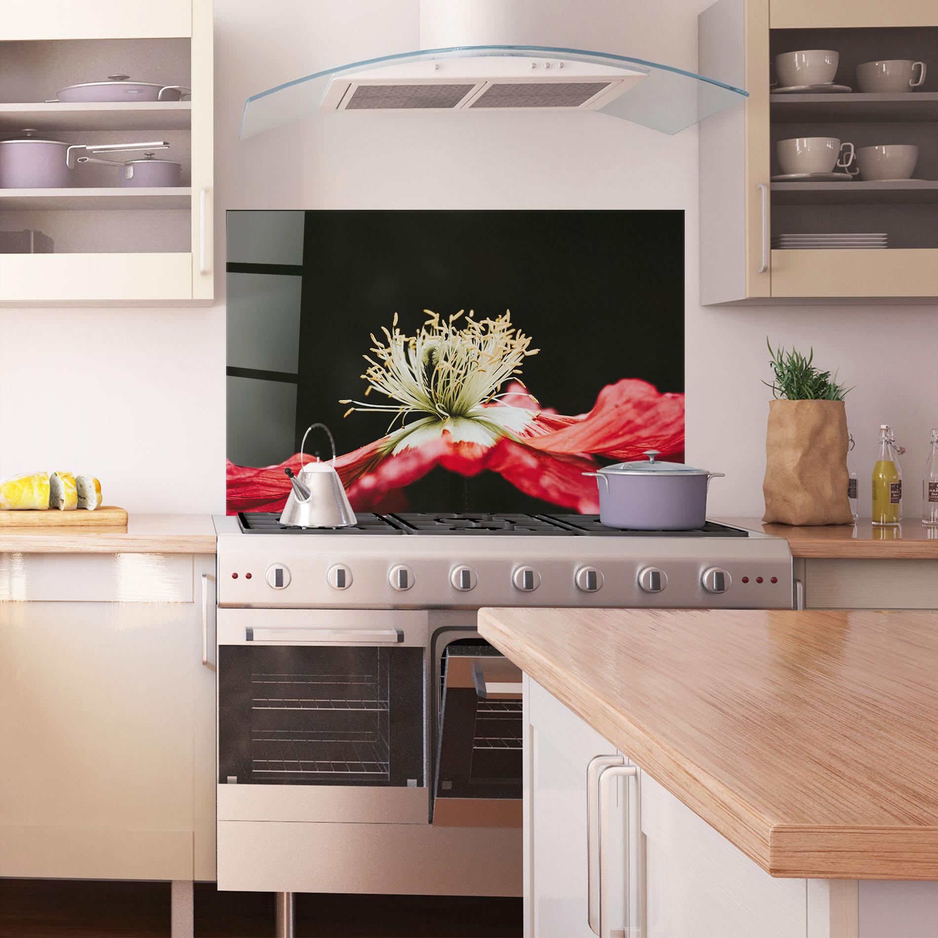 Küchenrückwand Glas Open Poppy Close Up mockup 1